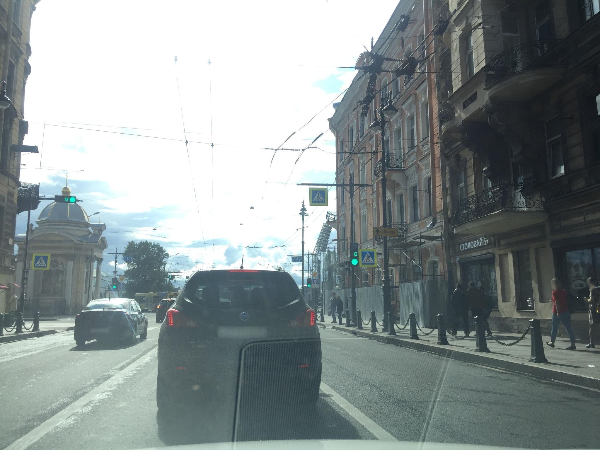 Street view near BChostel, Petrogradka — © ser9ei999 (CC BY-SA · Mapillary)