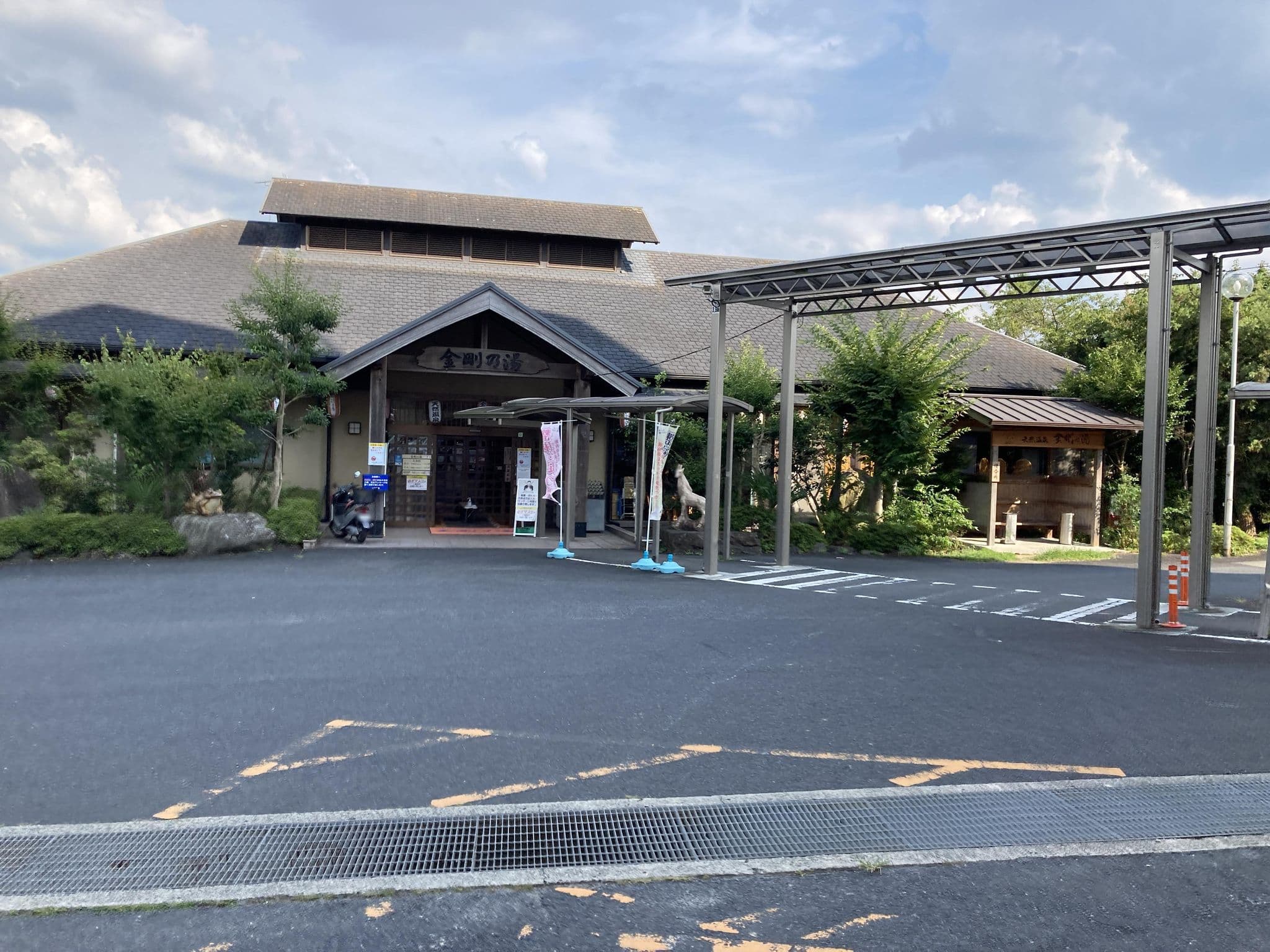 Street view near Riverside Hotel Nara, Gojō — © 24kawa (CC BY-SA · Mapillary)
