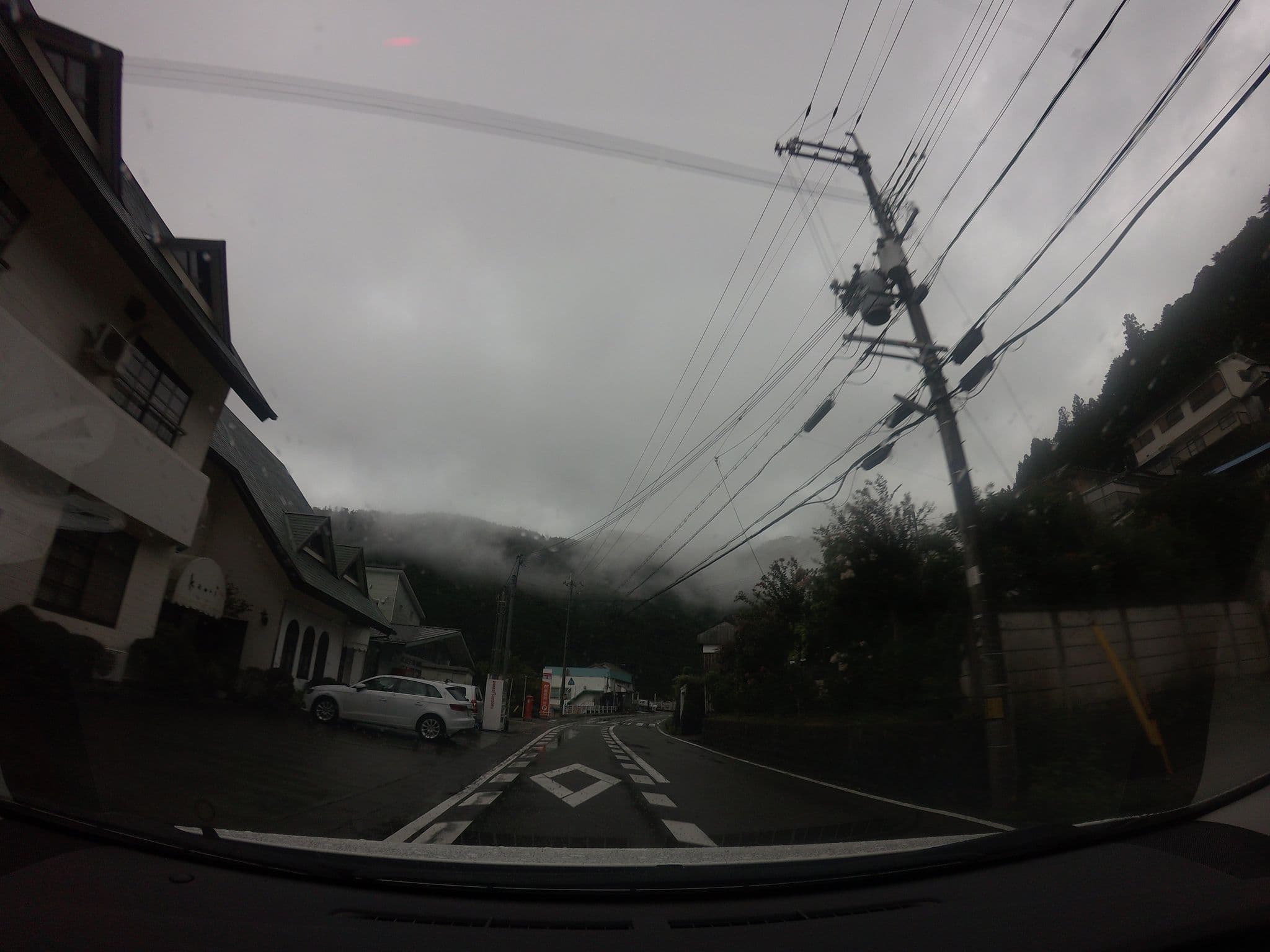 Street view near 香, Komori — © nissyyu (CC BY-SA · Mapillary)
