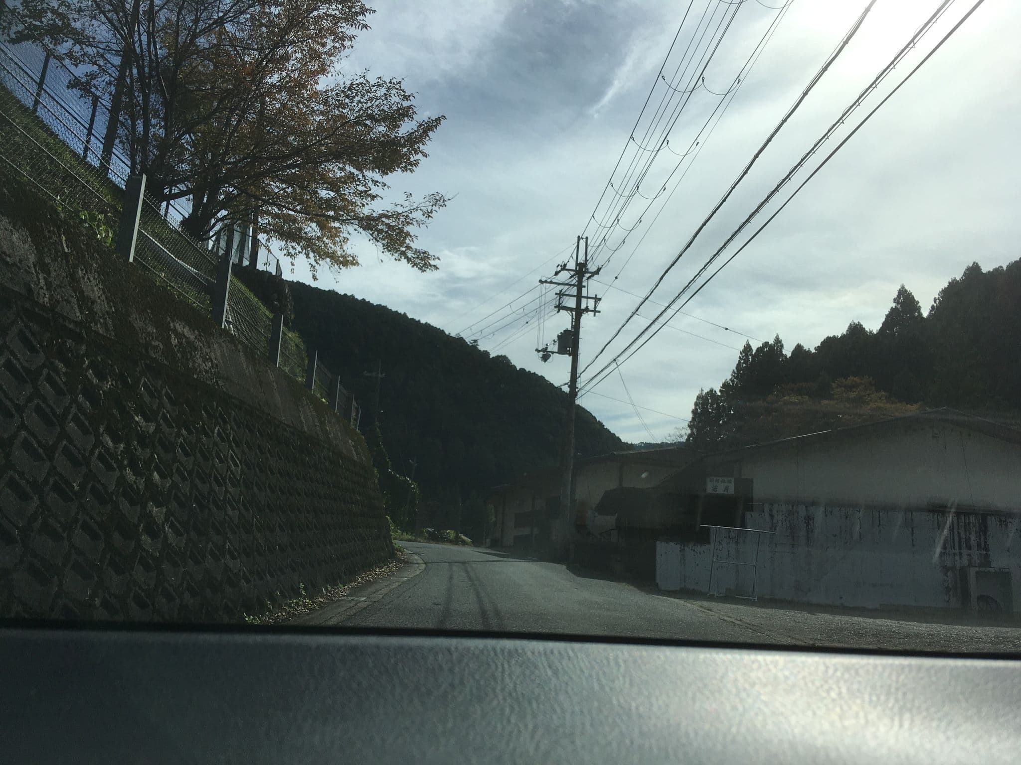 Street view near 芳月, Ōuda-yamaguchi — © y24 (CC BY-SA · Mapillary)