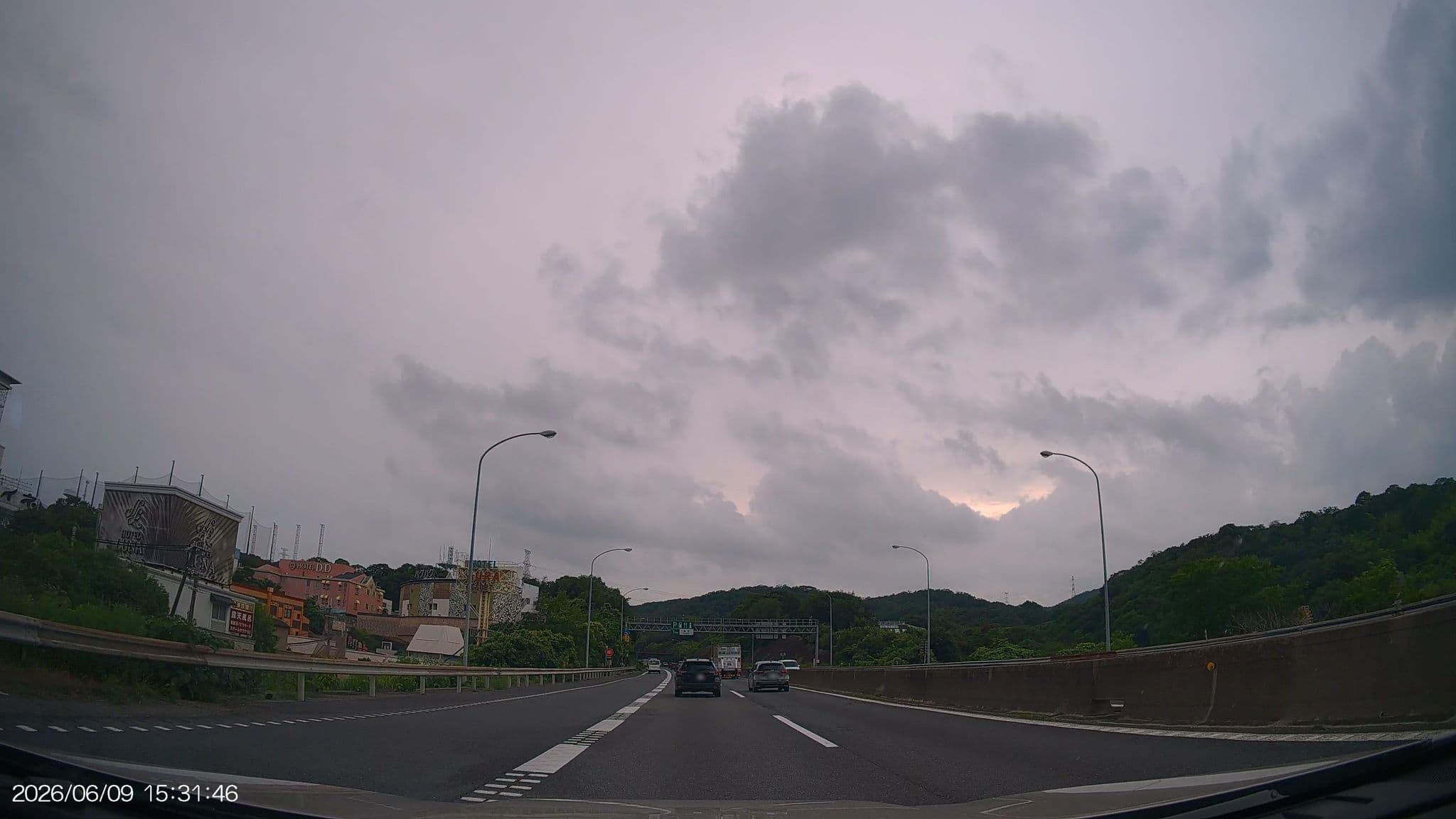 Street view near LUNA 香芝店, Kanmaki — © aHS (CC BY-SA · Mapillary)