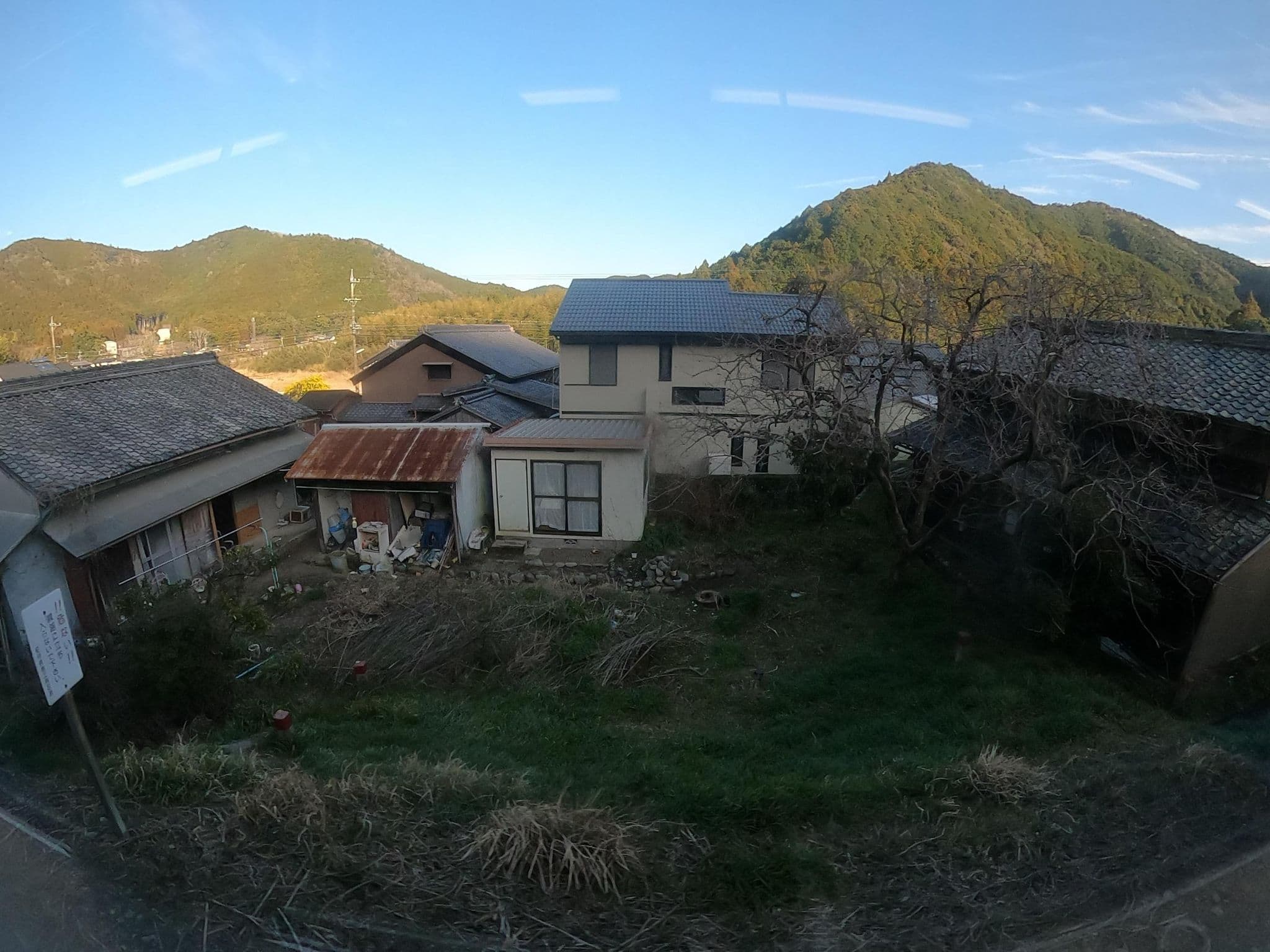 Street view near 上野屋, Saki — © castletrain (CC BY-SA · Mapillary)