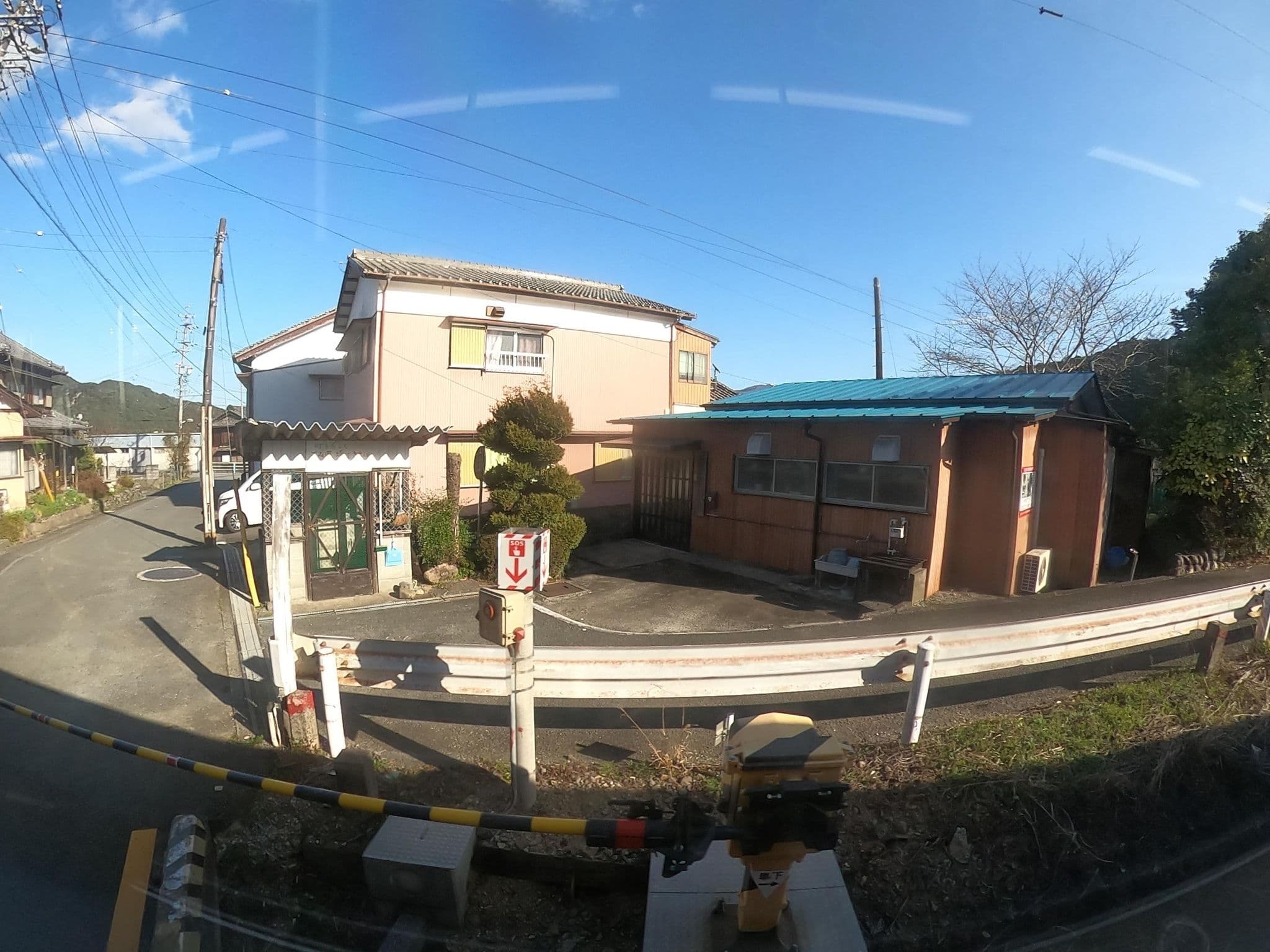 Street view near 岡島屋, Ōka — © castletrain (CC BY-SA · Mapillary)