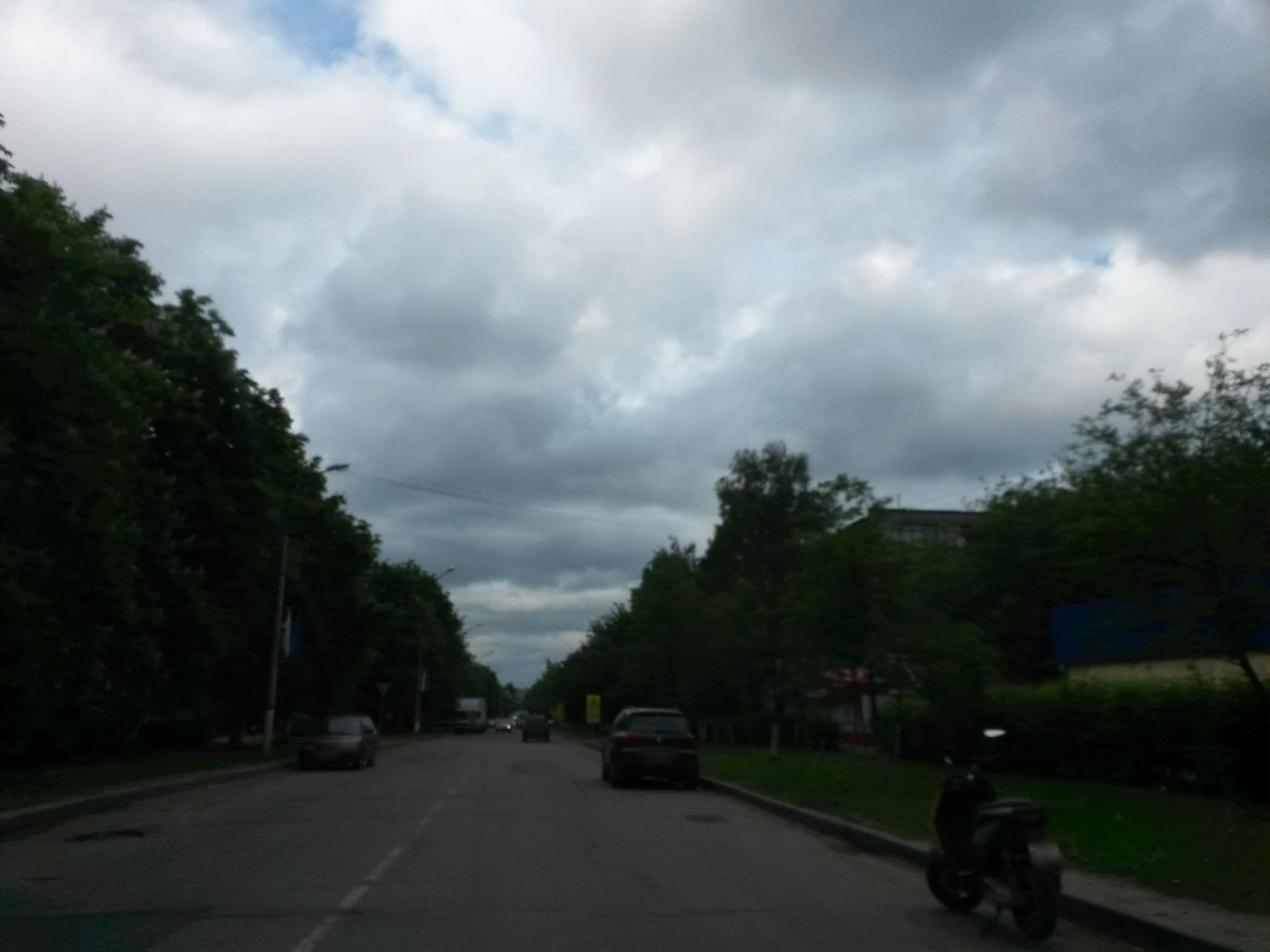 Street view near Апартаменты 24, Klimovsk — © vikdd (CC BY-SA · Mapillary)