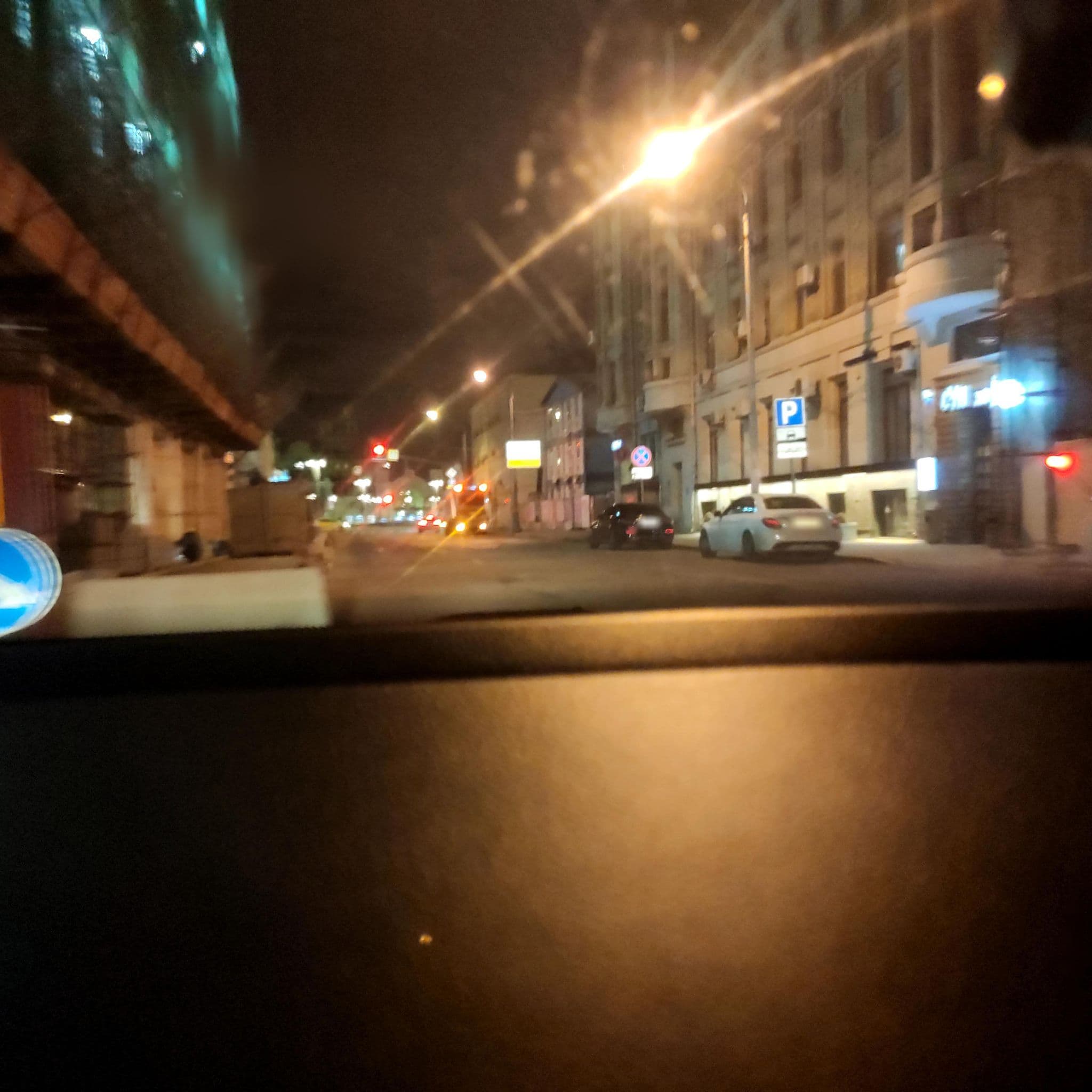 Street view near B.60, Presnenskiy — © phoneuploader (CC BY-SA · Mapillary)