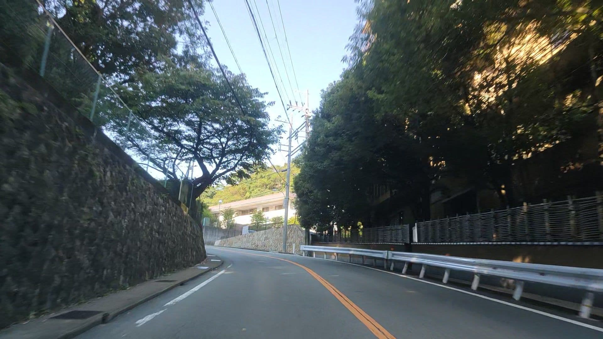 Street view near 有馬温泉 欽山, Sandachō — © drivephotograph (CC BY-SA · Mapillary)