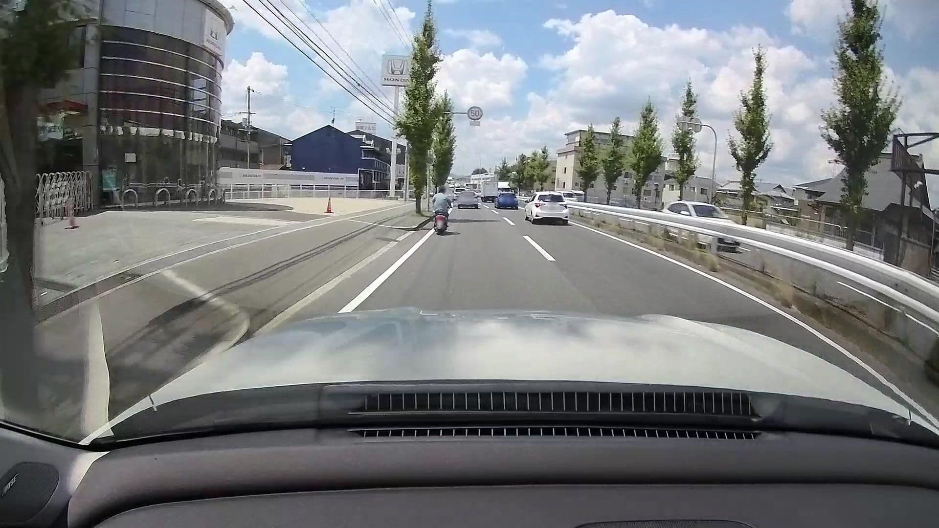 Street view near ホテルサンシャイン21, Kawanishi — © osapon (CC BY-SA · Mapillary)