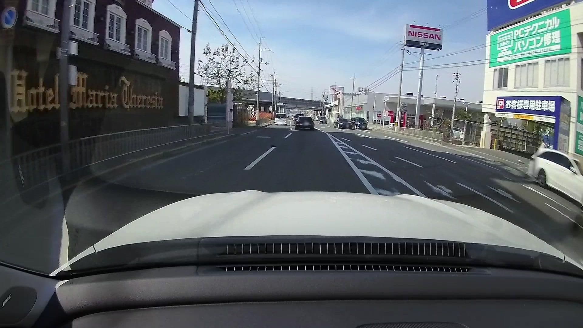 Street view near マリアテレジア高槻店, Takatsuki — © osapon (CC BY-SA · Mapillary)