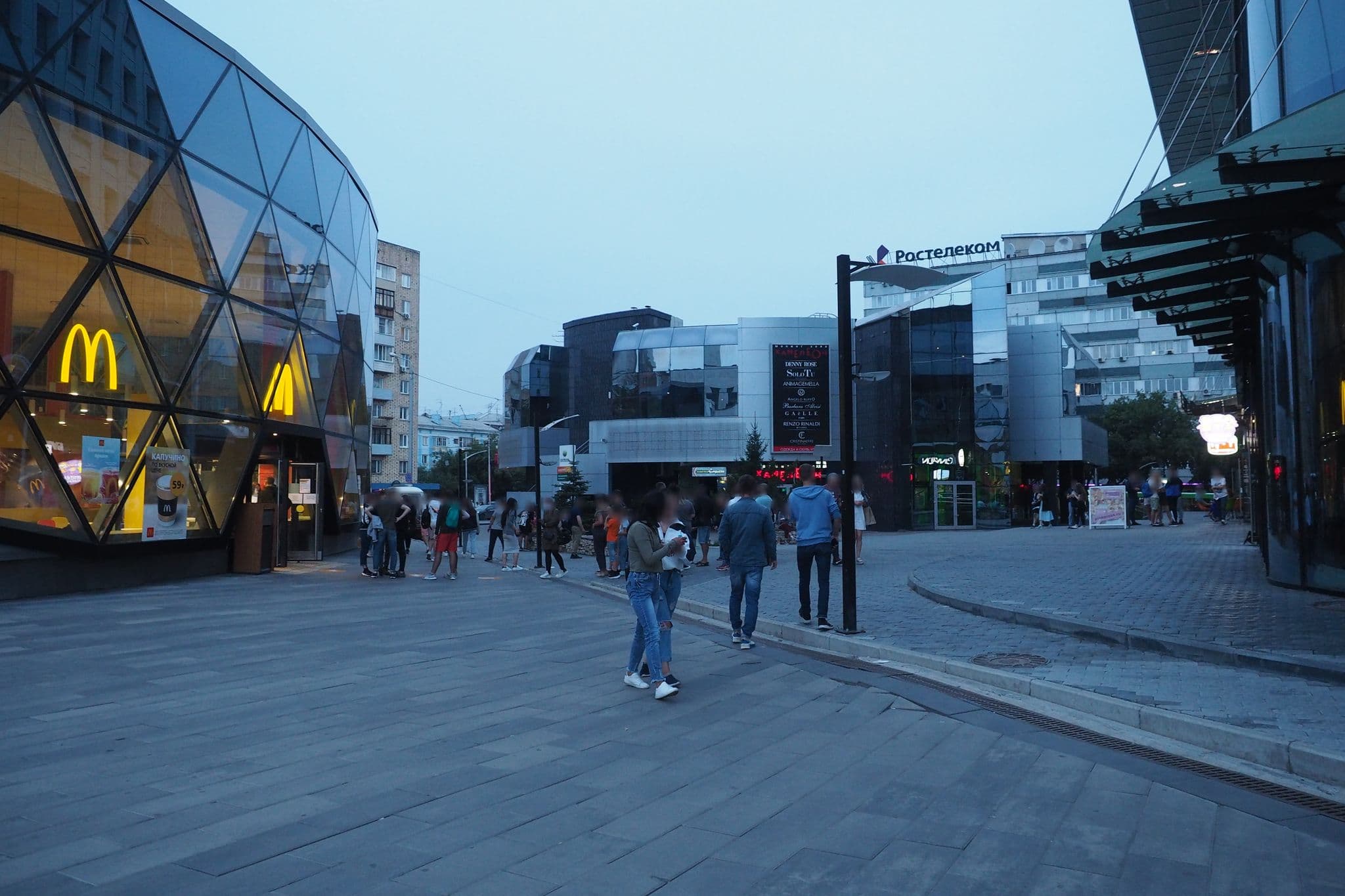 Street view near Novotel, Krasnoyarsk — © trolleway (CC BY-SA · Mapillary)
