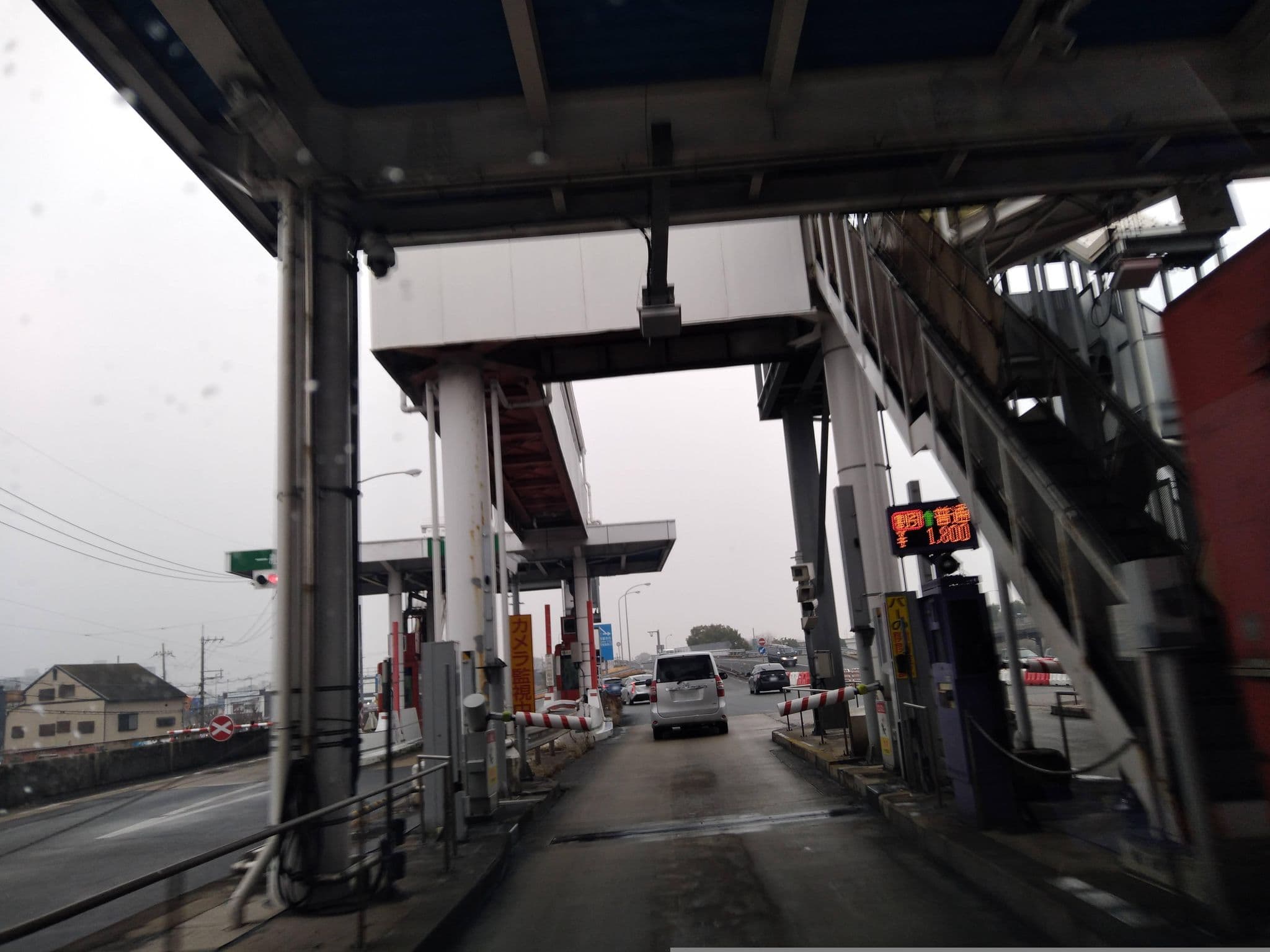 Street view near vent vert annex, Mukō — © yasunari (CC BY-SA · Mapillary)