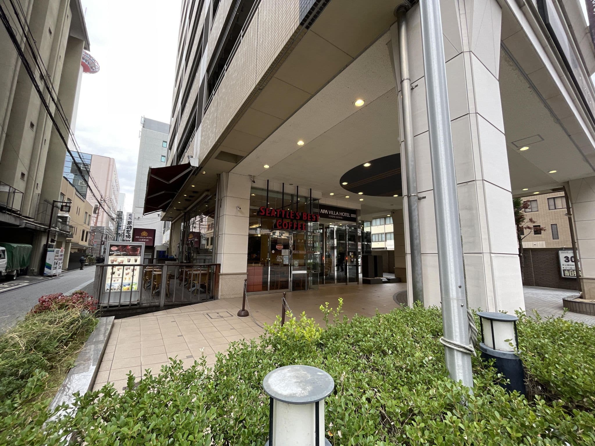 Street view near アパヴィラホテル京都駅前, Kyoto — © tometome (CC BY-SA · Mapillary)
