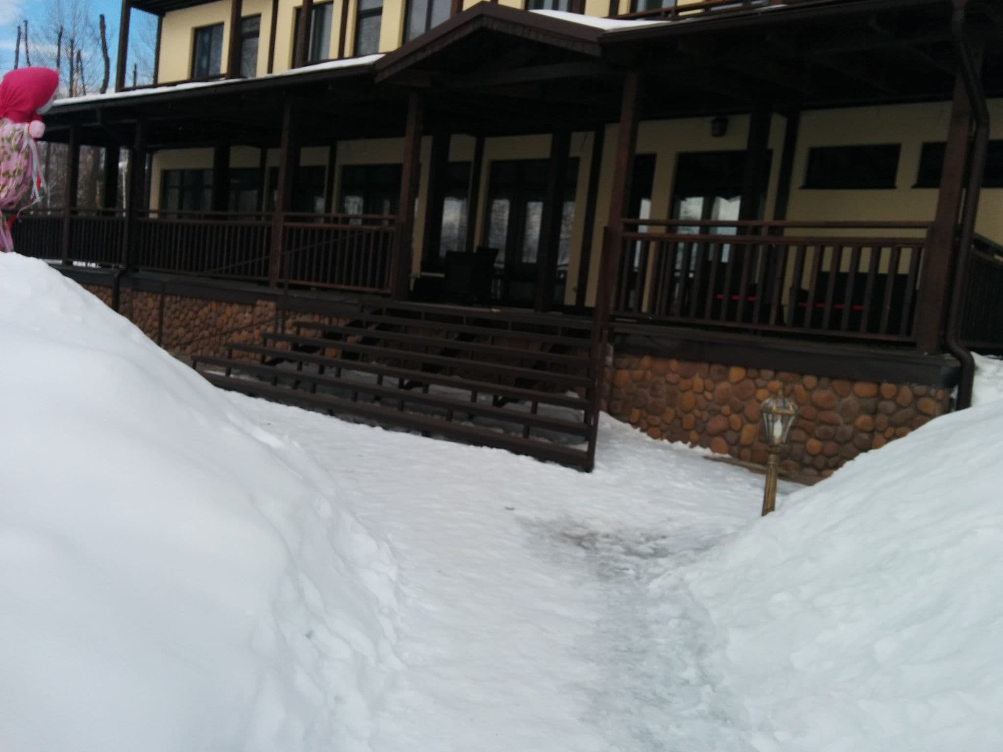Street view near Sunrise Resort, Abzakovo — © sashazykov (CC BY-SA · Mapillary)