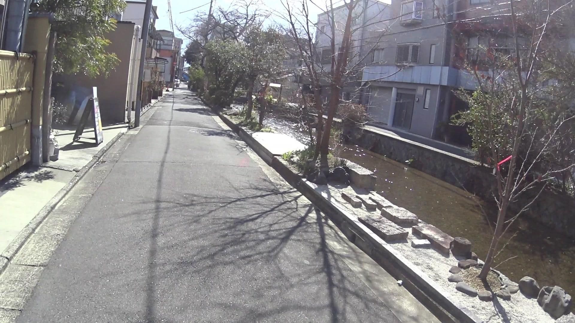 Street view near 京町家貸切宿高瀬川七条, Kyoto — © yasunari (CC BY-SA · Mapillary)