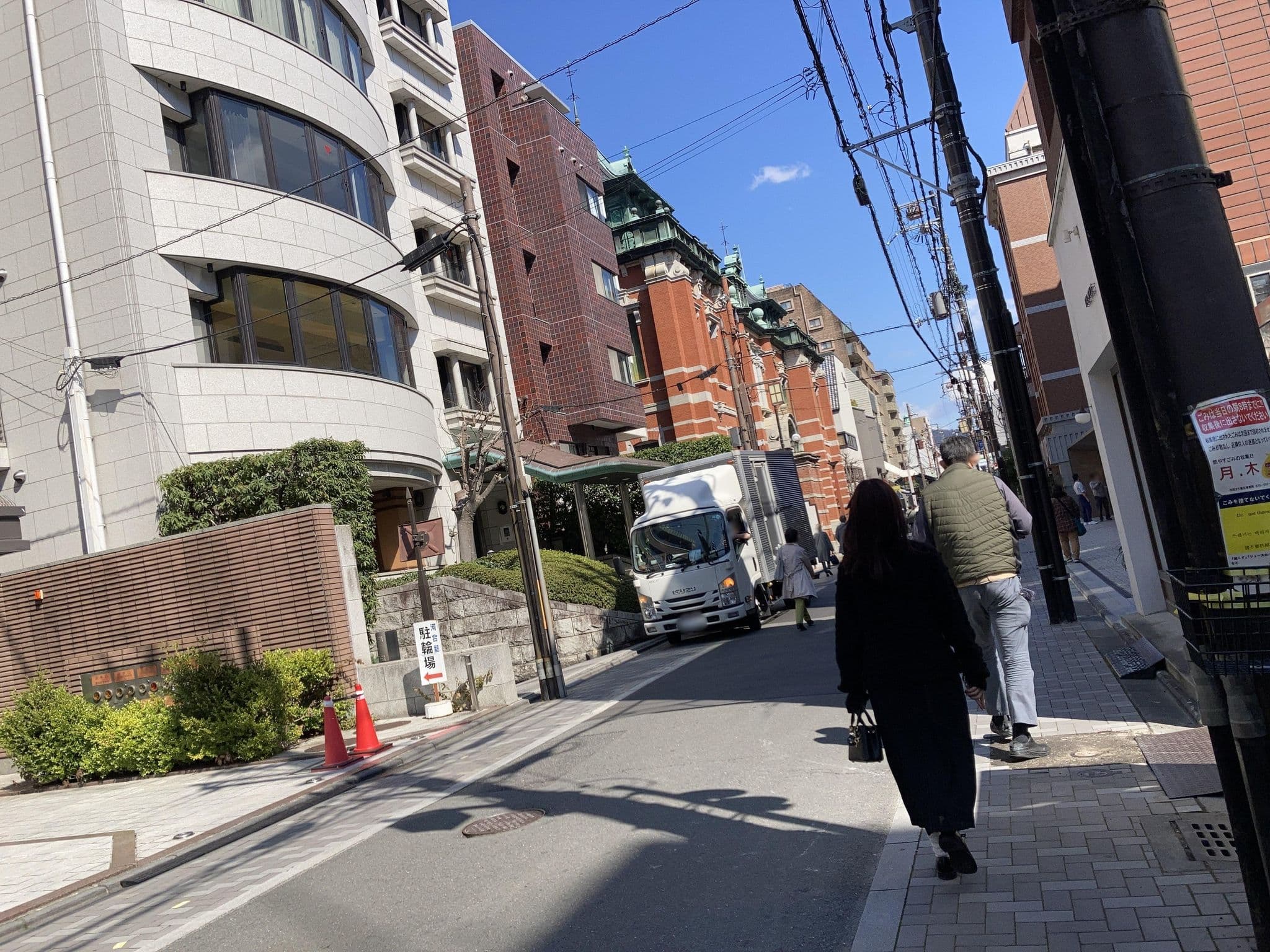 Street view near 三井ガーデンホテル京都三条プレミア, Kyoto — © 24kawa (CC BY-SA · Mapillary)