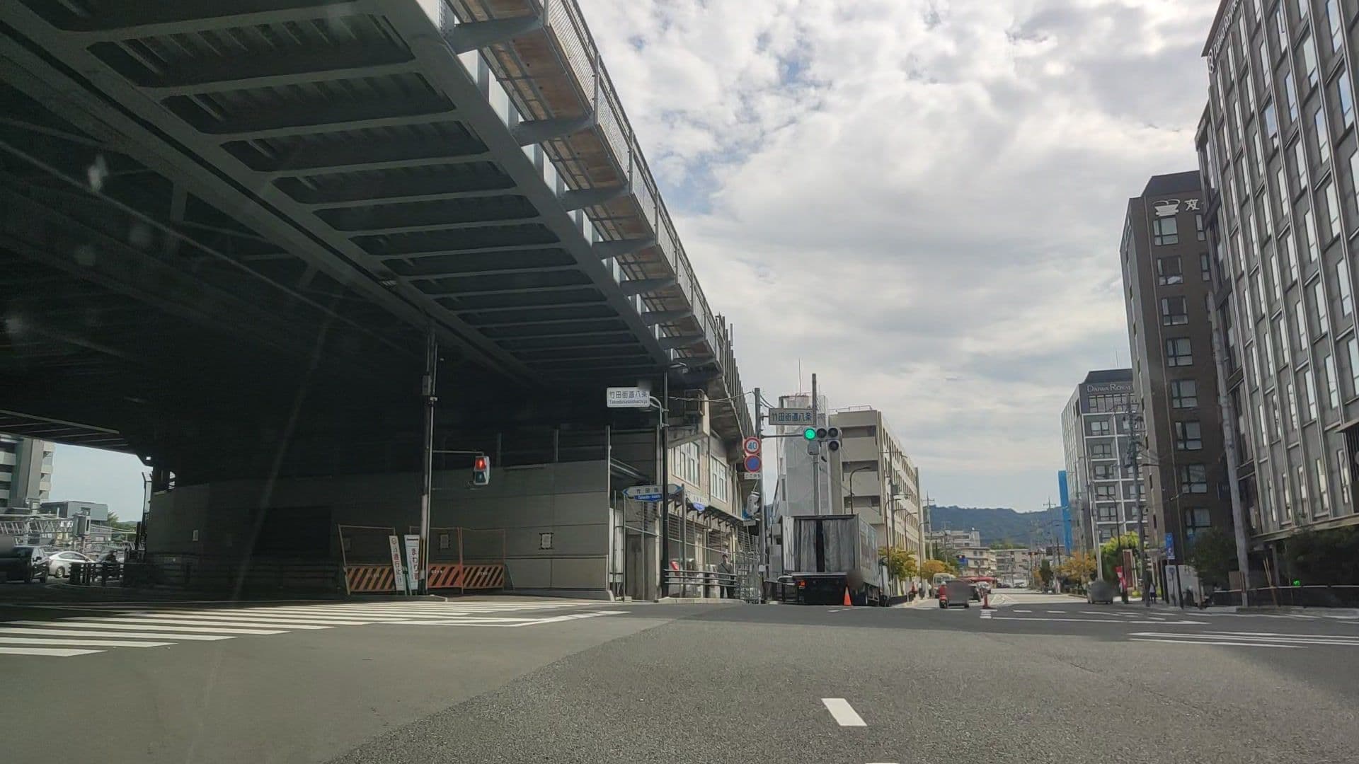 Street view near ダイワロイネットホテル 京都テラス八条, Kyoto — © drivephotograph (CC BY-SA · Mapillary)