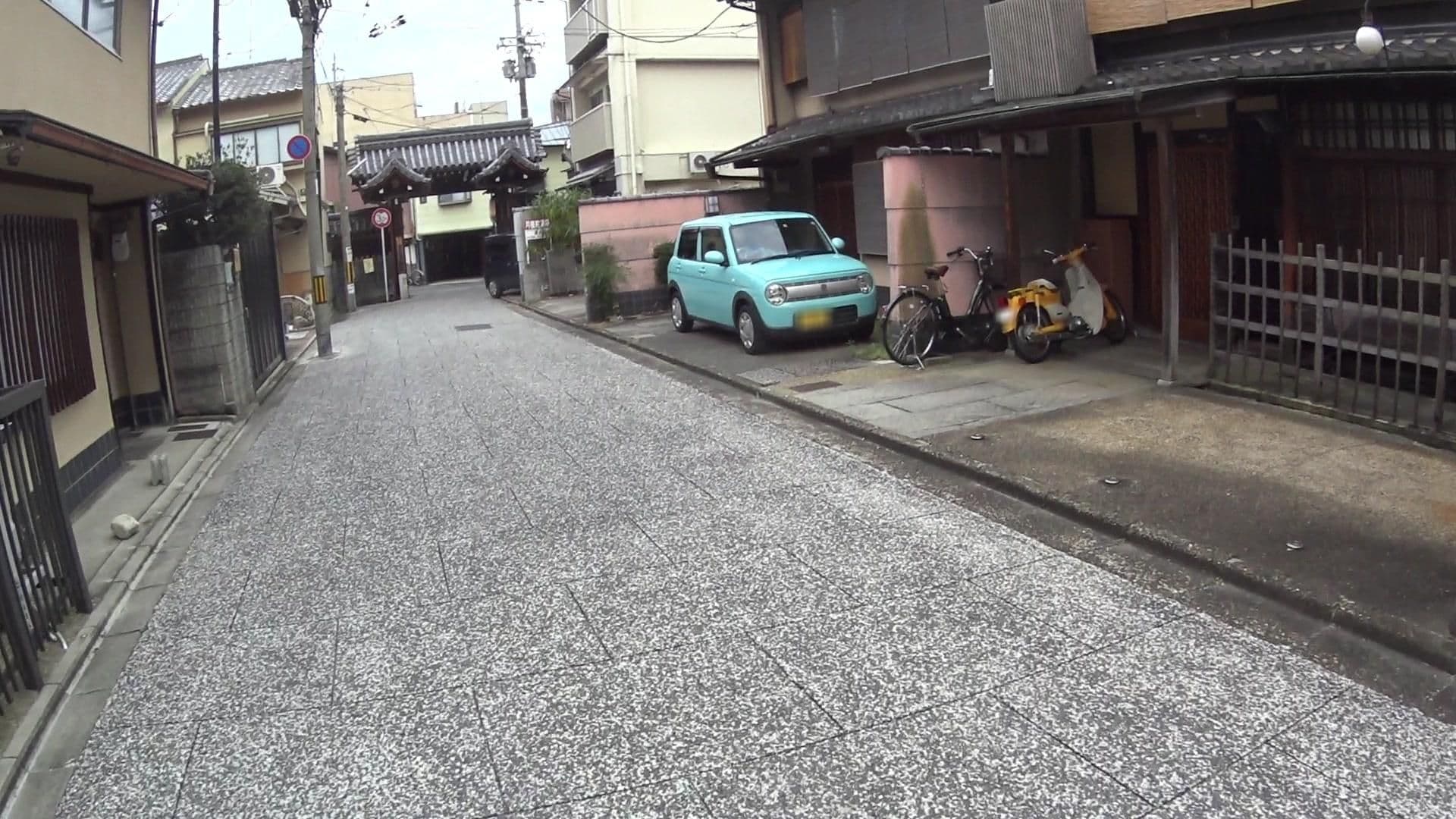 Street view near Parkside Airbnb, Kyoto — © yasunari (CC BY-SA · Mapillary)