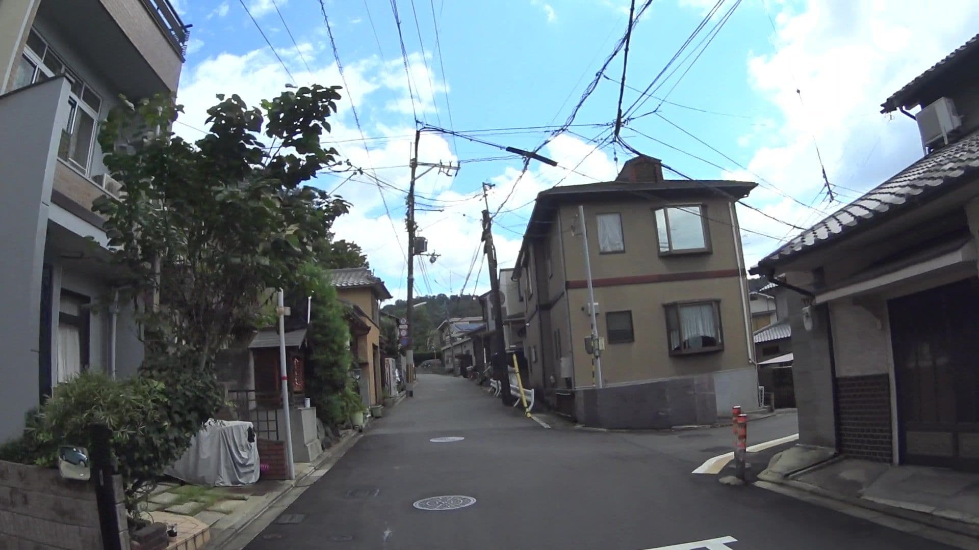 Street view near Secondhouse Eiraku, Kyoto — © yasunari (CC BY-SA · Mapillary)