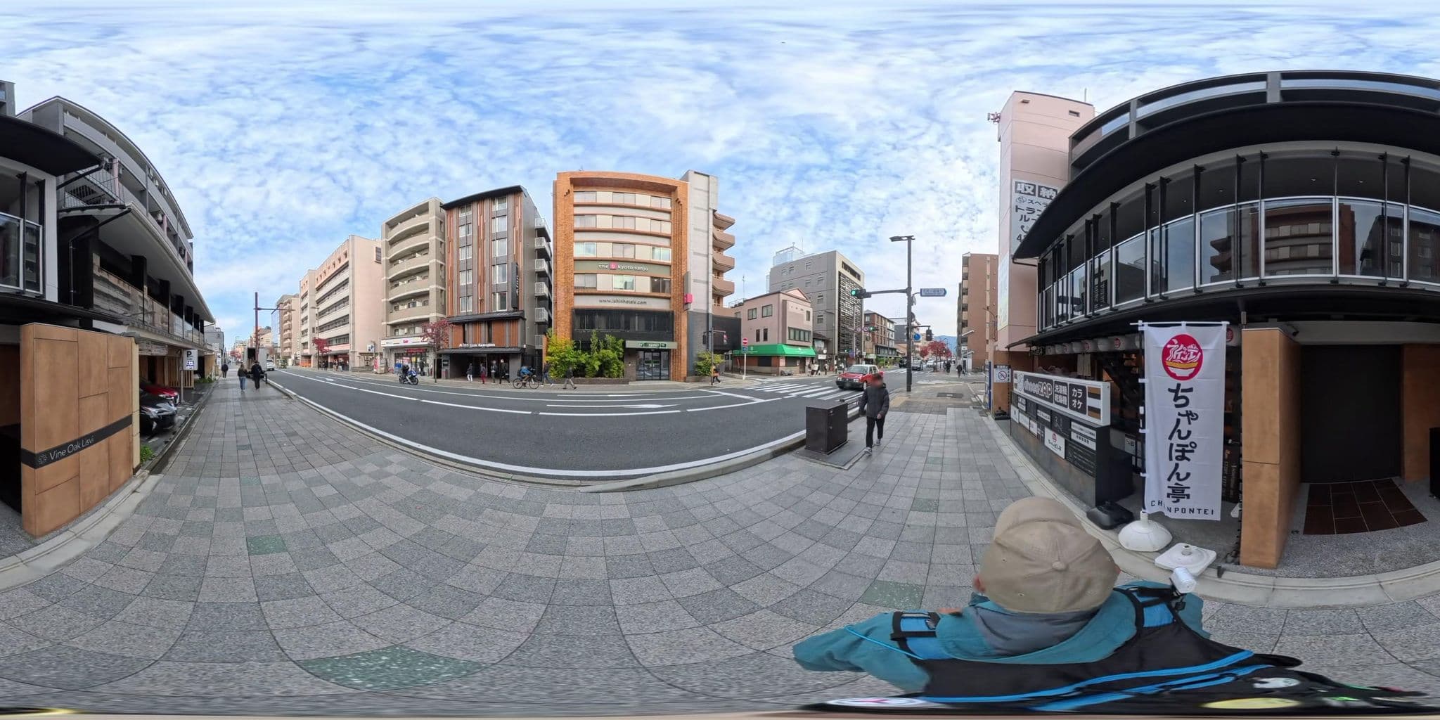 Street view near Caede Hotel, Kyoto — © yasunari (CC BY-SA · Mapillary)