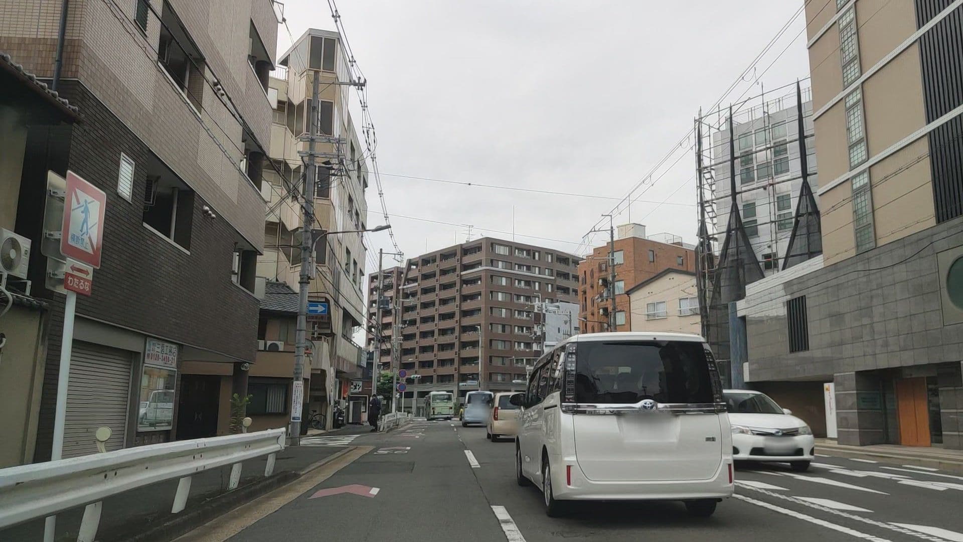 Street view near コンテニュー二条城北, Kyoto — © drivephotograph (CC BY-SA · Mapillary)