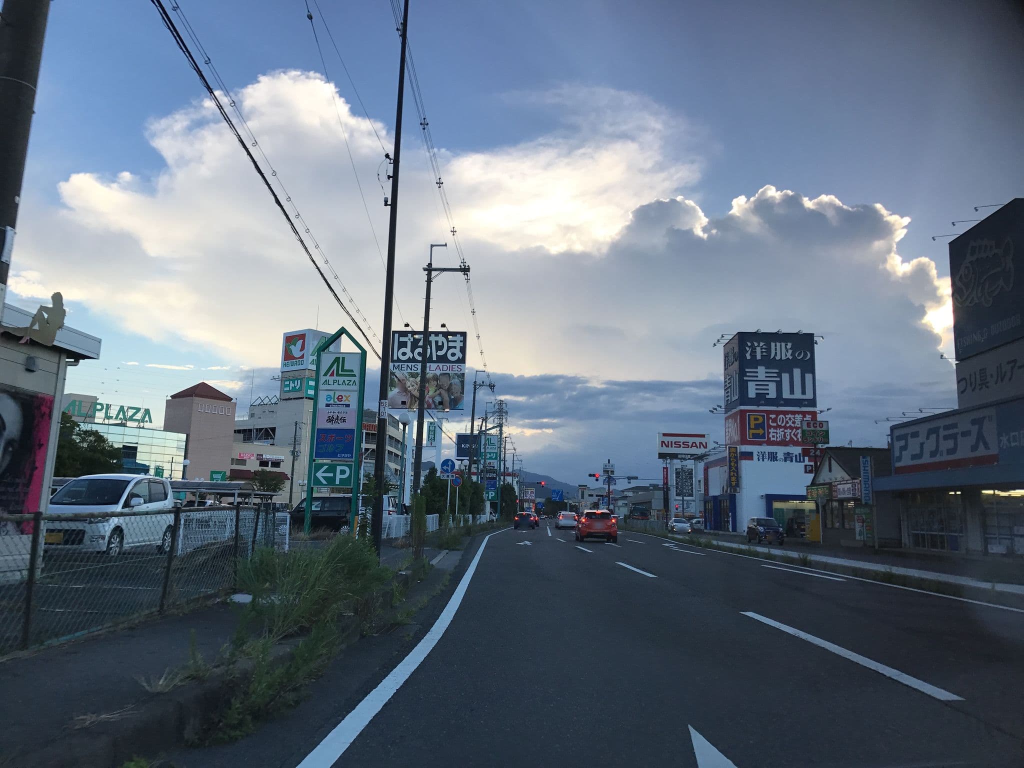 Street view near 水口センチュリーホテル, Minakuchichō-matoba — © yaritsusozai (CC BY-SA · Mapillary)