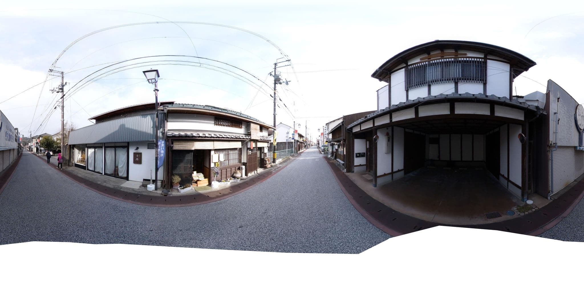 Street view near Machiya Inn, Ōmihachiman — © okadatsuneo (CC BY-SA · Mapillary)