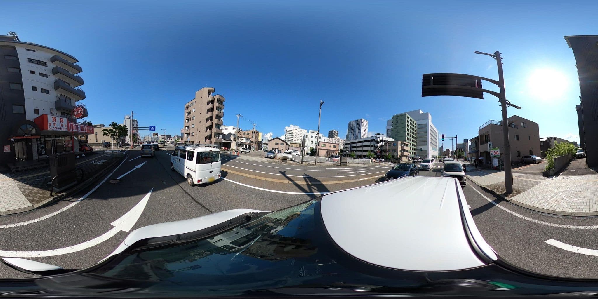 Street view near ホテル芽桜, Fukui-shi — © flashkiwi (CC BY-SA · Mapillary)