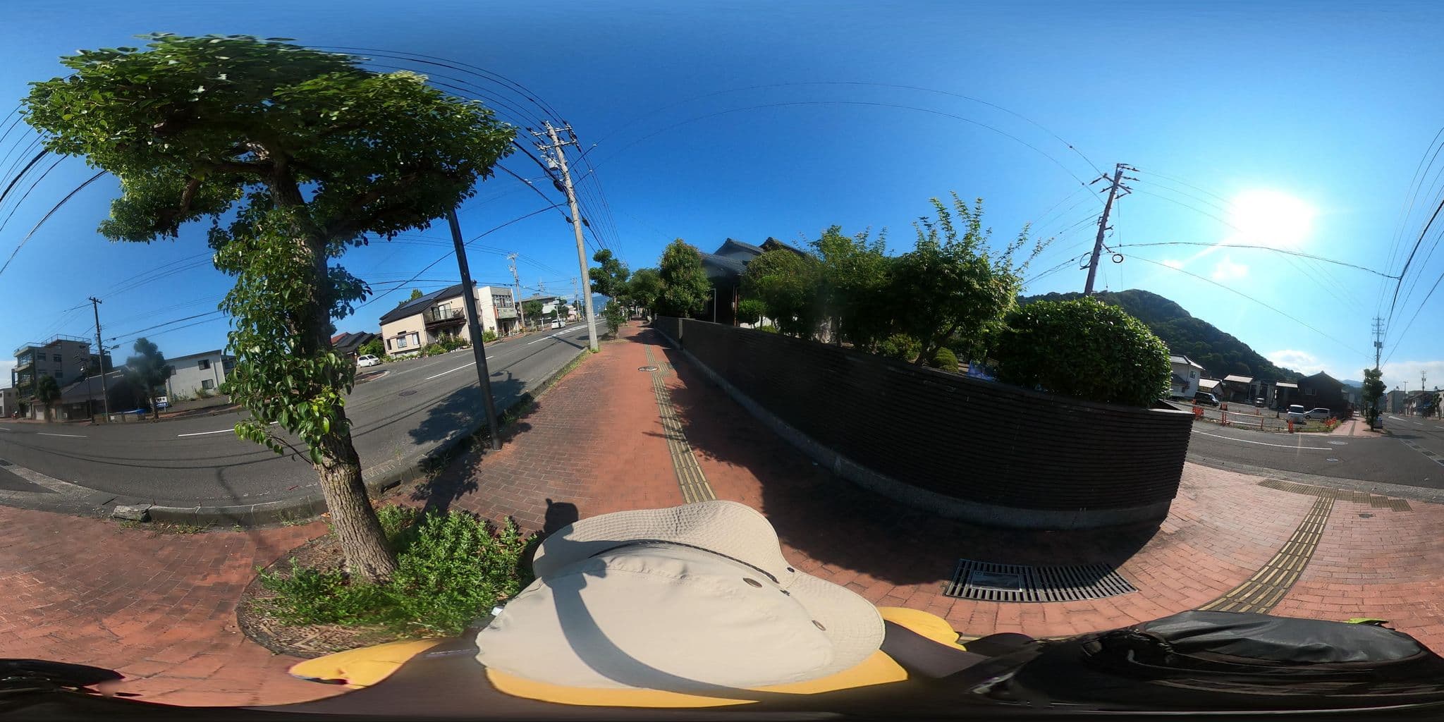 Street view near グリーンプラザホテル, Tsuruga — © castletrain (CC BY-SA · Mapillary)