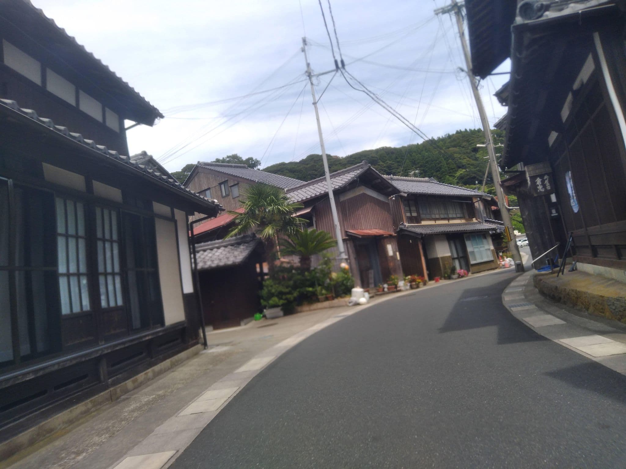 Street view near 倉忠, Kameshima — © yasunari (CC BY-SA · Mapillary)