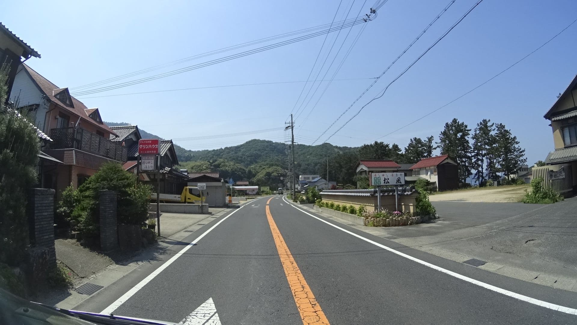 Street view near 湯らゆら温泉郷 料理旅館 松風, Miyazu — © yasunari (CC BY-SA · Mapillary)
