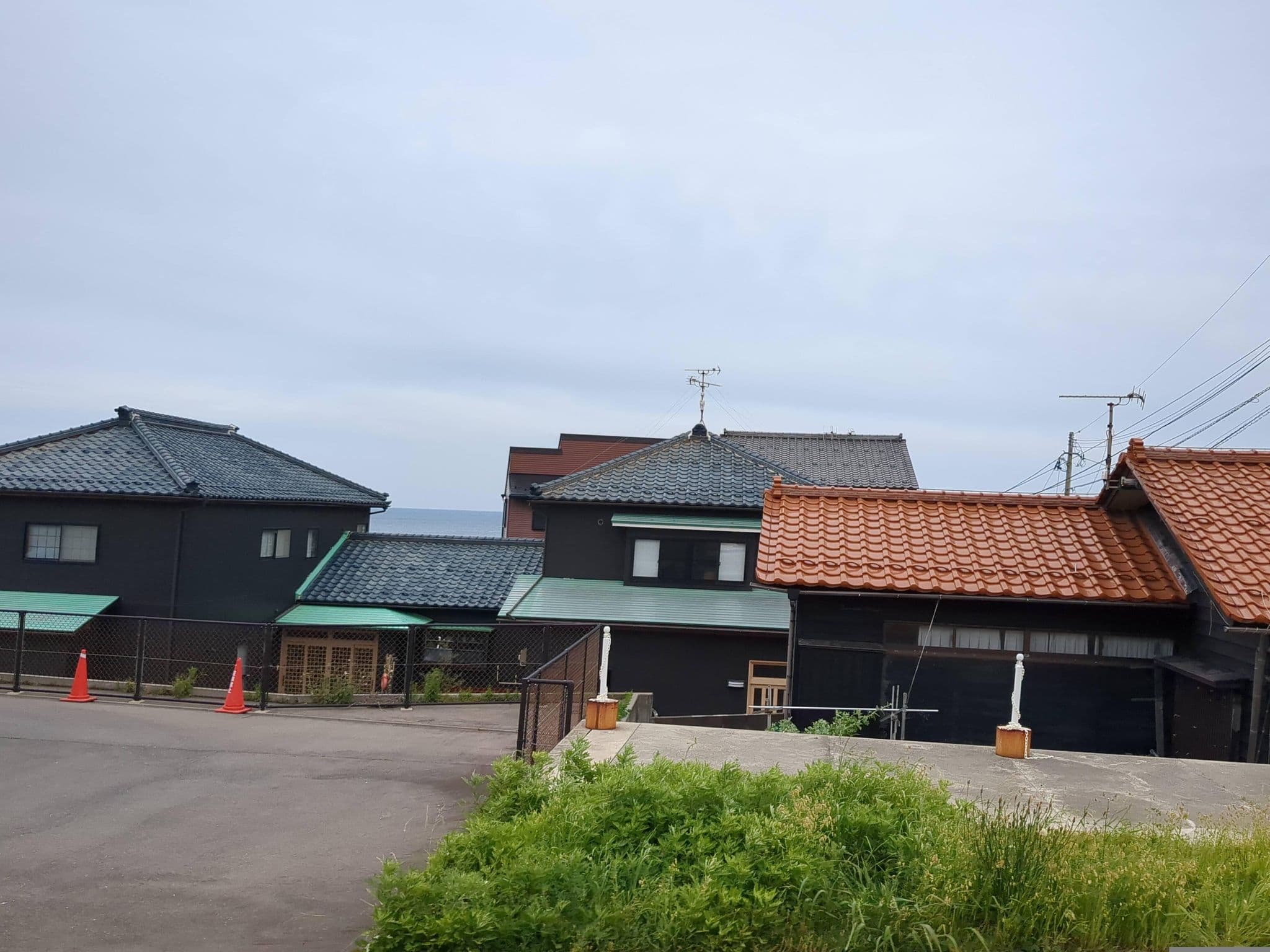 Street view near 出島荘, Mikuni — © mitz (CC BY-SA · Mapillary)