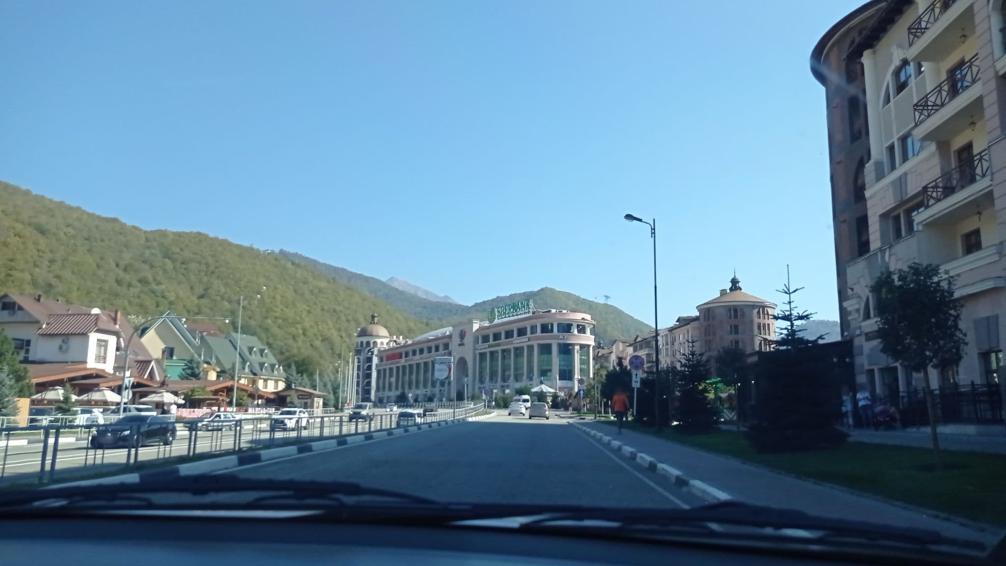 Street view near Горки Город +540 №6, Vysokoye — © petunder (CC BY-SA · Mapillary)