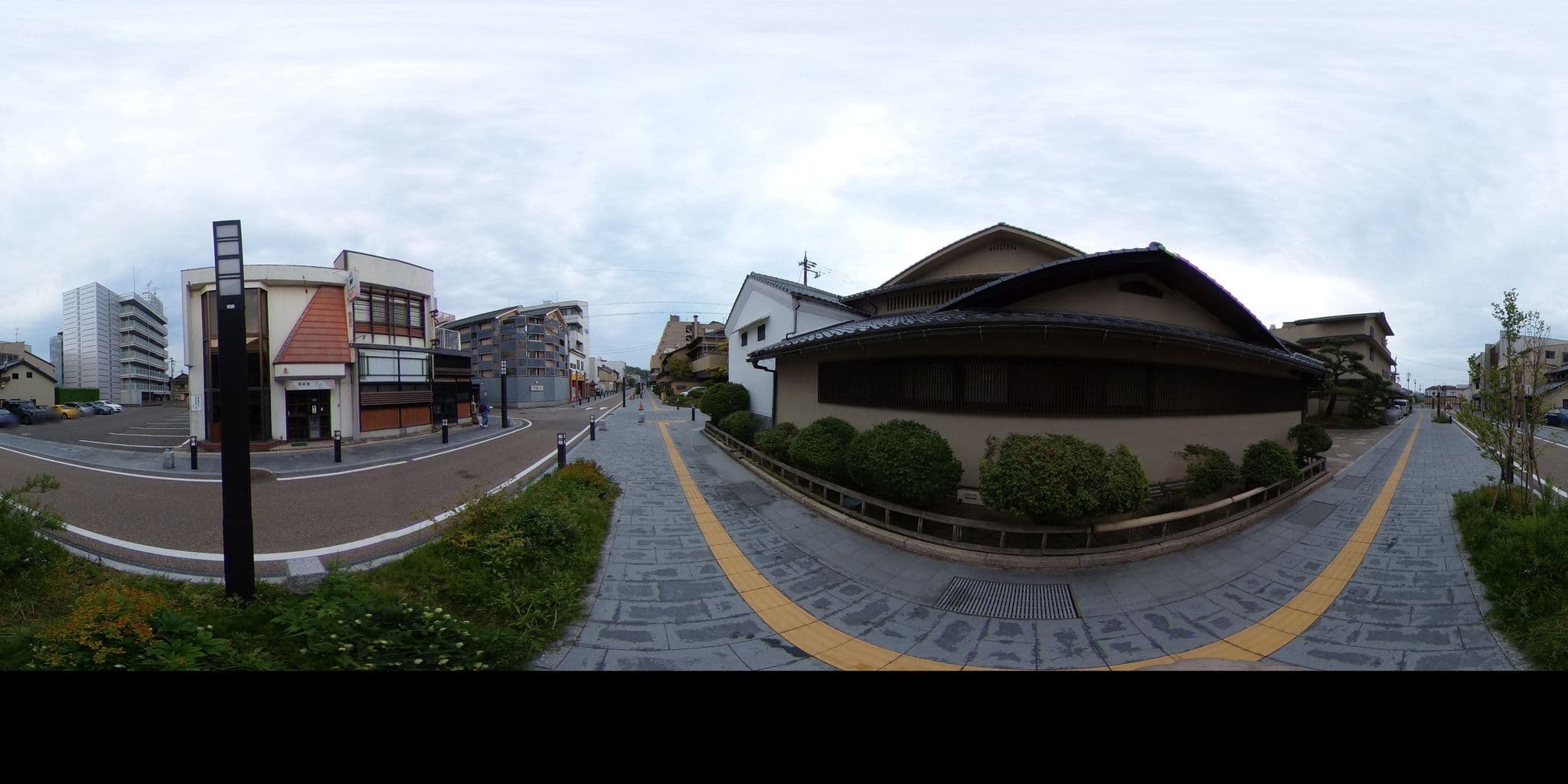 Street view near つるや, Awara — © mura (CC BY-SA · Mapillary)