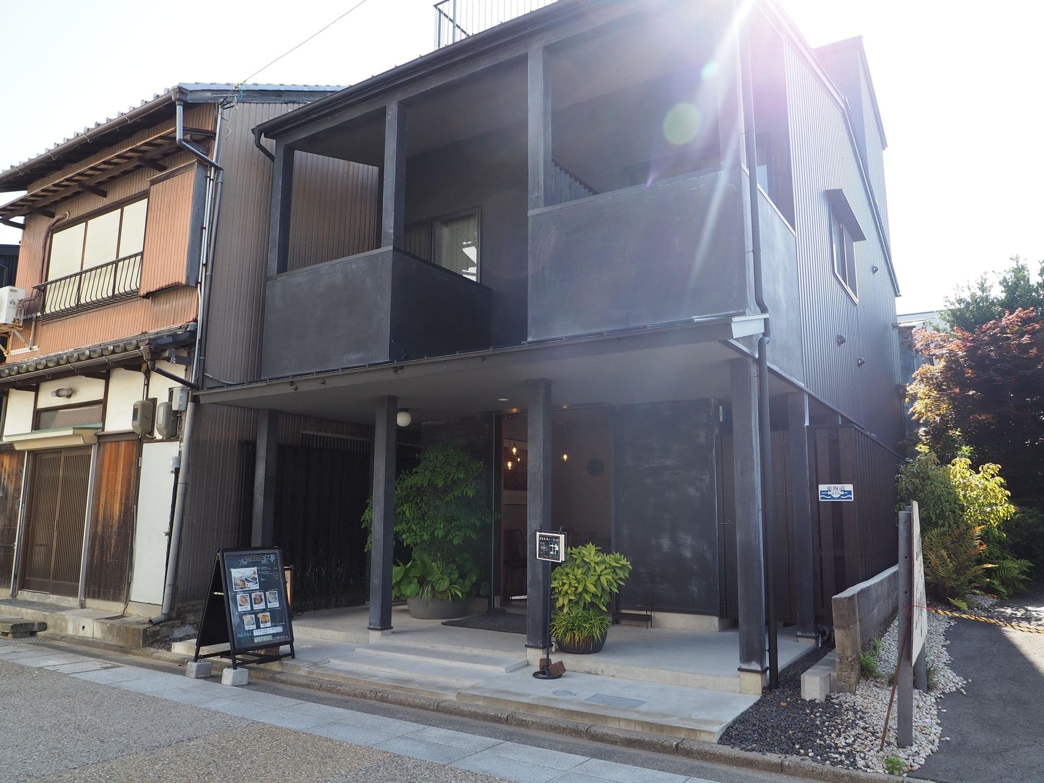 Street view near まちやど桑名宿 江戸町21(Machiyado Kuwanajyuku Edomachi 21), Kuwana — © okadatsuneo (CC BY-SA · Mapillary)