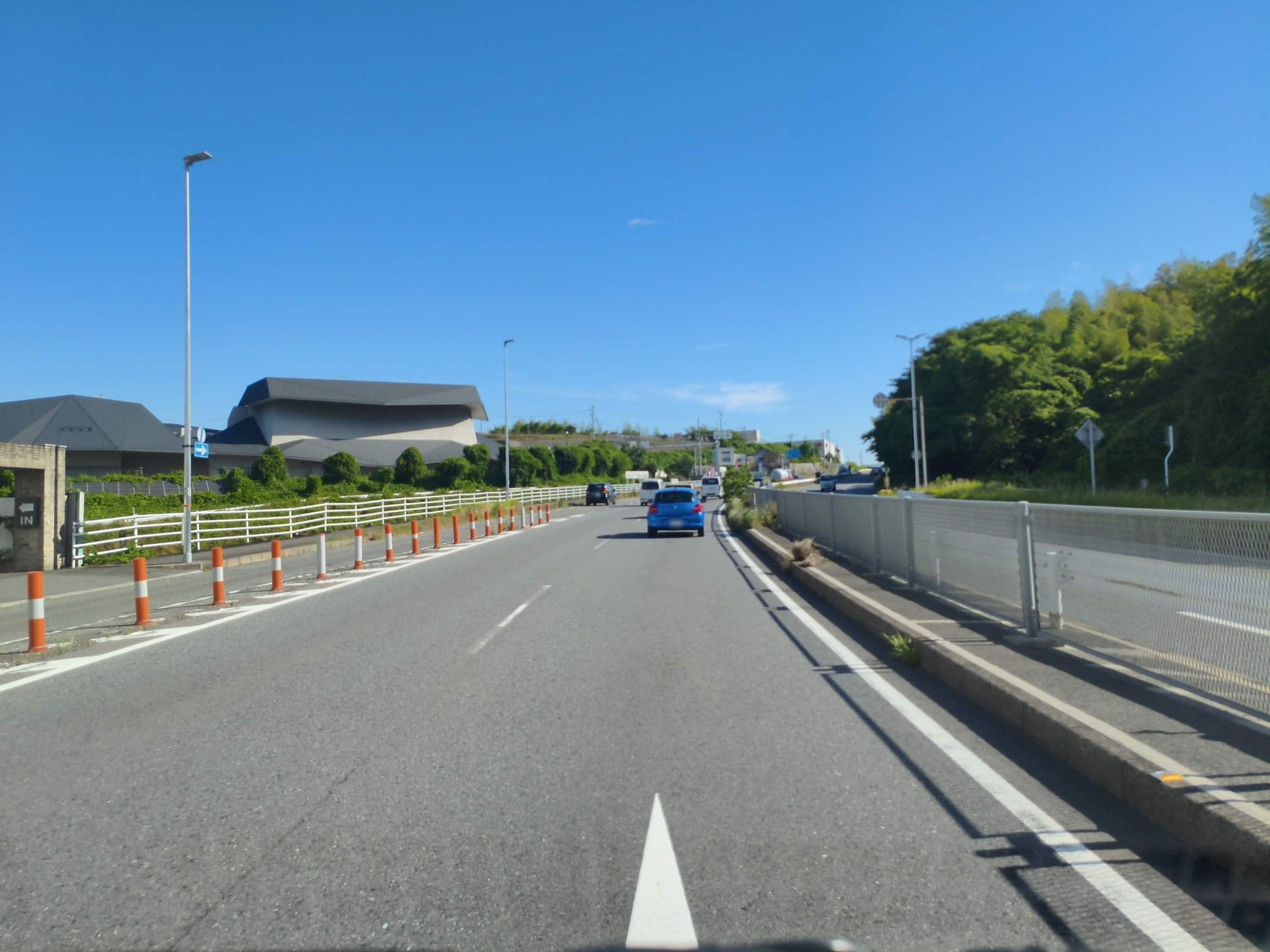 Street view near VOGUE, Kuwana — © parond (CC BY-SA · Mapillary)
