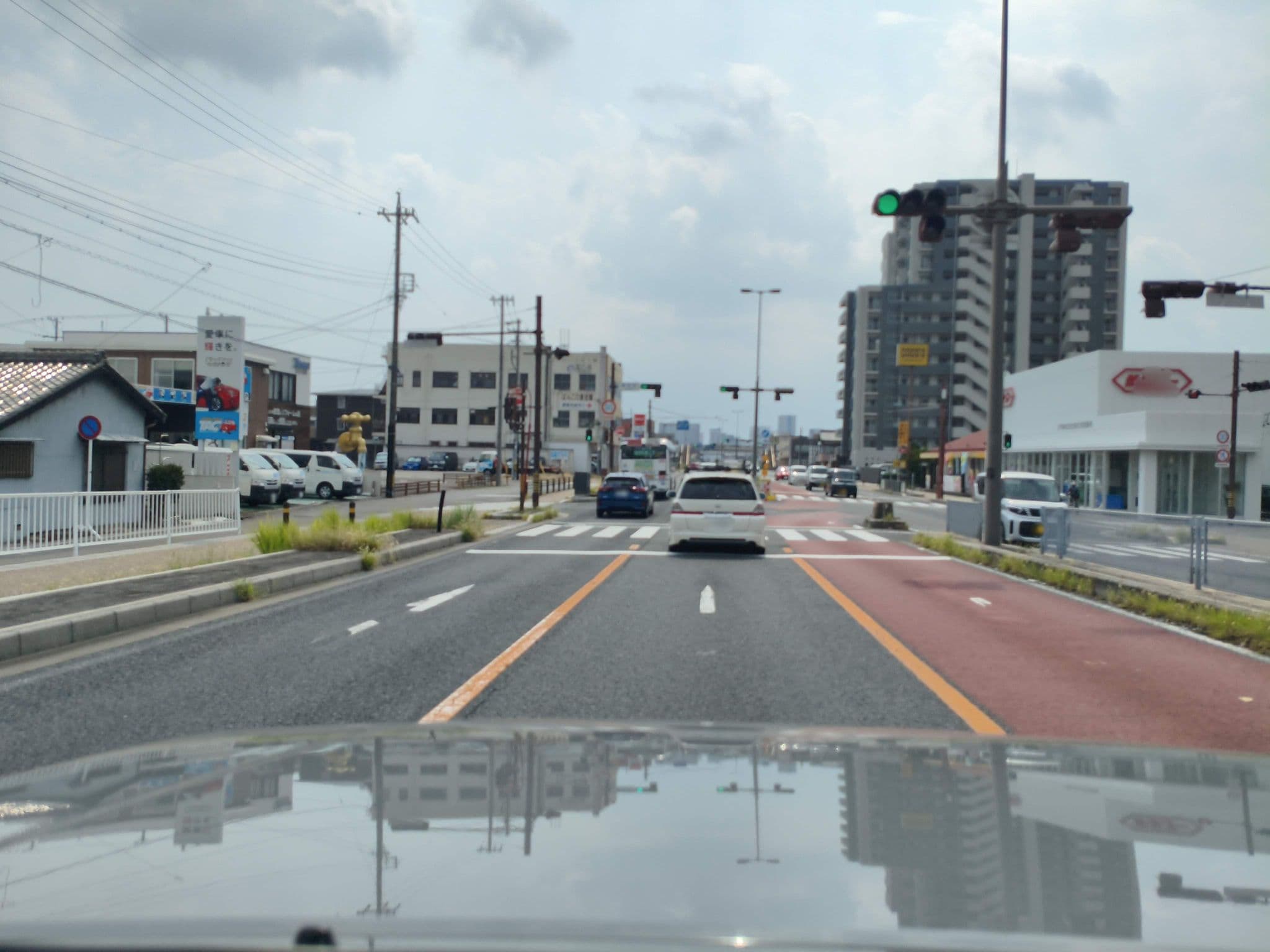 Street view near ホテル ルートイン四日市, Yokkaichi — © parond (CC BY-SA · Mapillary)