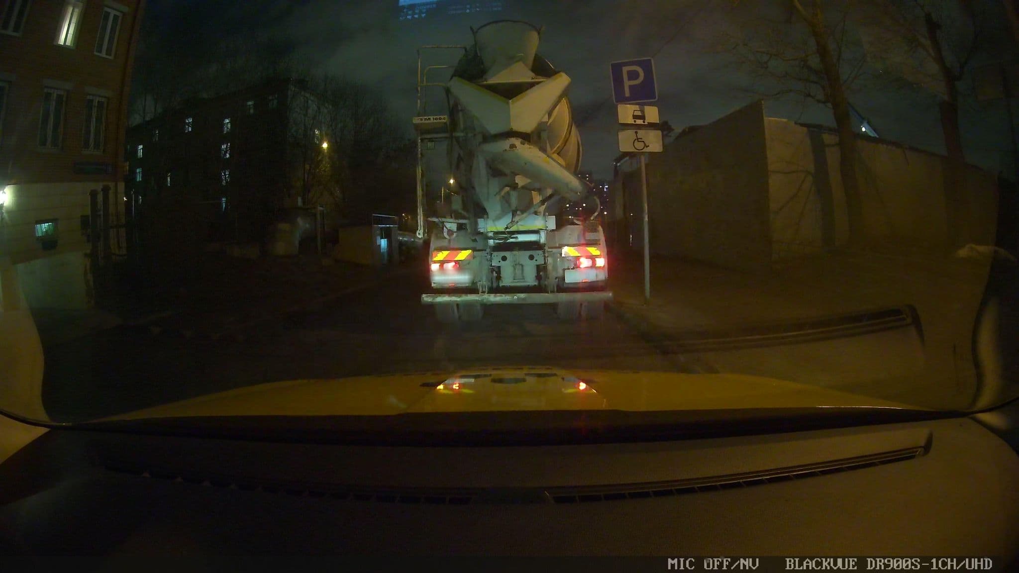 Street view near Orange, Novyye Cherëmushki — © city_admin (CC BY-SA · Mapillary)