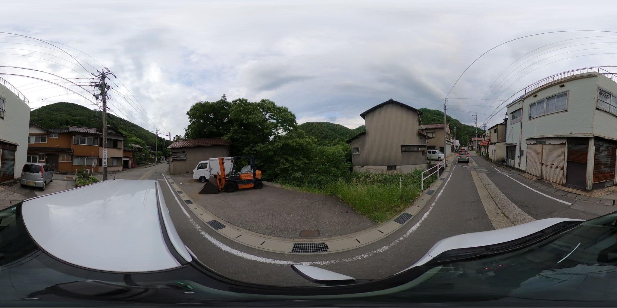 Street view near こおろぎ楼, Kaga — © flashkiwi (CC BY-SA · Mapillary)