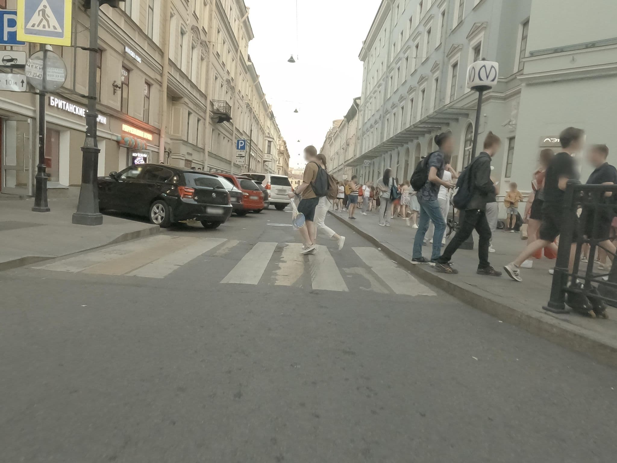 Street view near Nevsky Inn, Saint Petersburg — © GaMiKo (CC BY-SA · Mapillary)