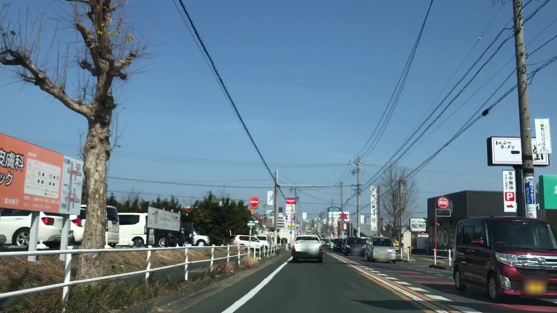 Street view near ビジネスホテル おかだ家豊橋店, Toyohashi — © lvl5 (CC BY-SA · Mapillary)