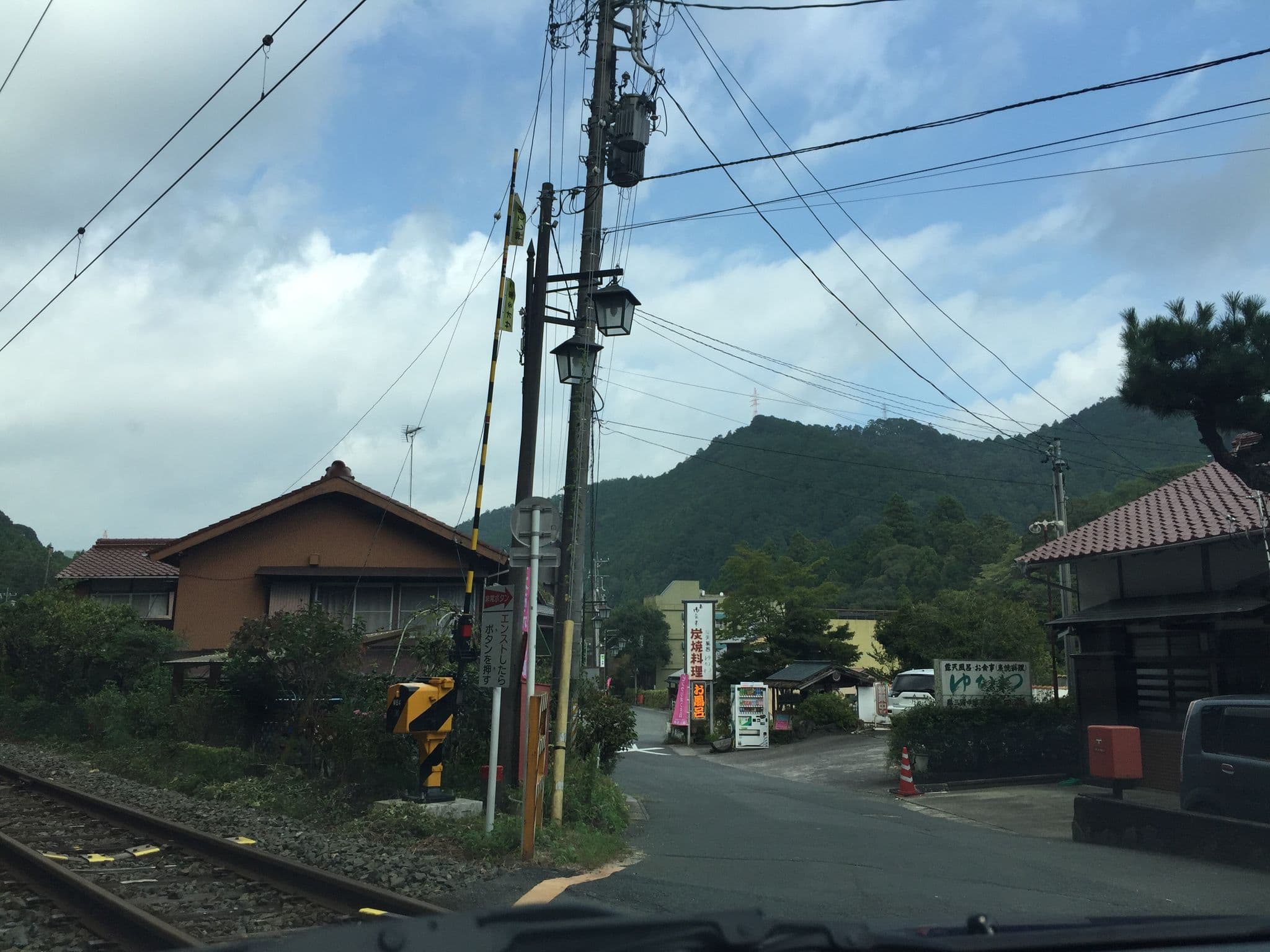 Street view near カフェ&ゲストハウスHoo!Hoo!, Shinshiro — © yaritsusozai (CC BY-SA · Mapillary)
