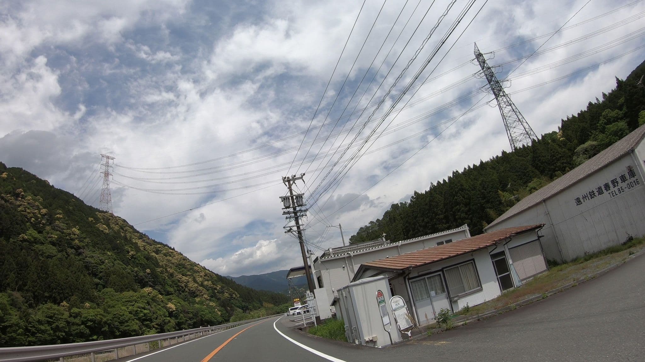 Street view near しばらく, Mori — © kudarisenmon (CC BY-SA · Mapillary)