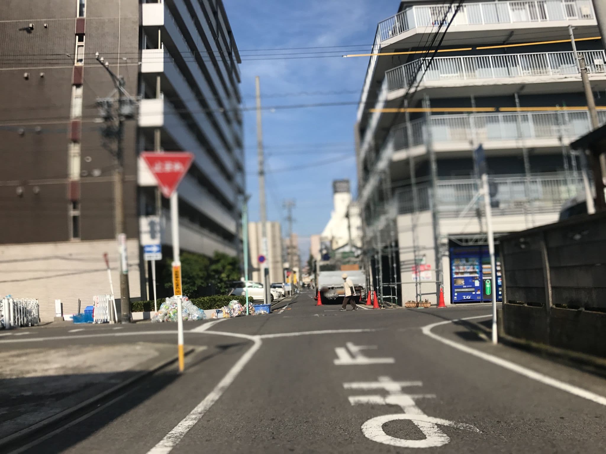 Street view near Hotel pharaoh Dior, Tokugawa — © nishiokya (CC BY-SA · Mapillary)