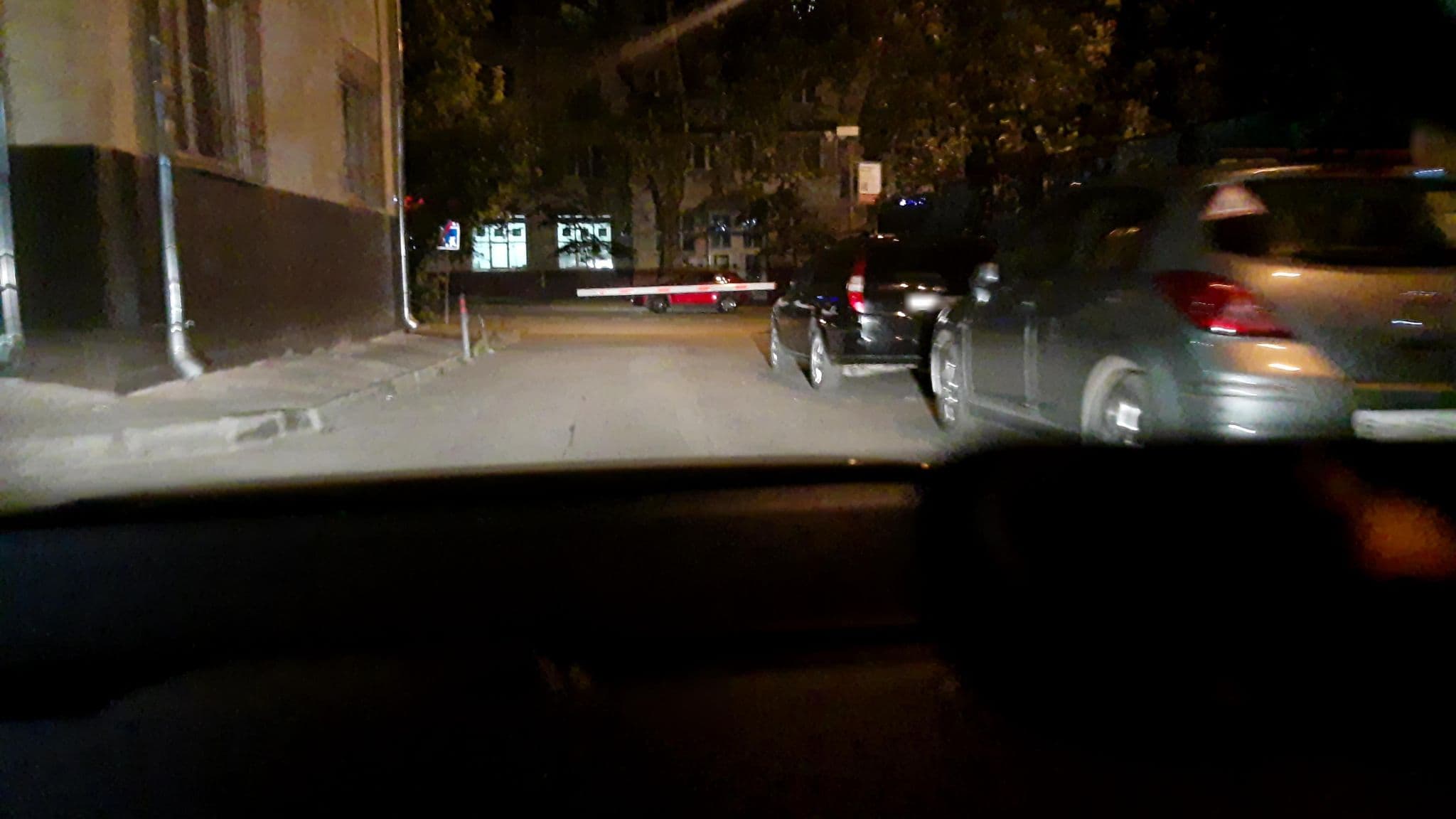 Street view near HotHos, Presnenskiy — © phoneuploader (CC BY-SA · Mapillary)