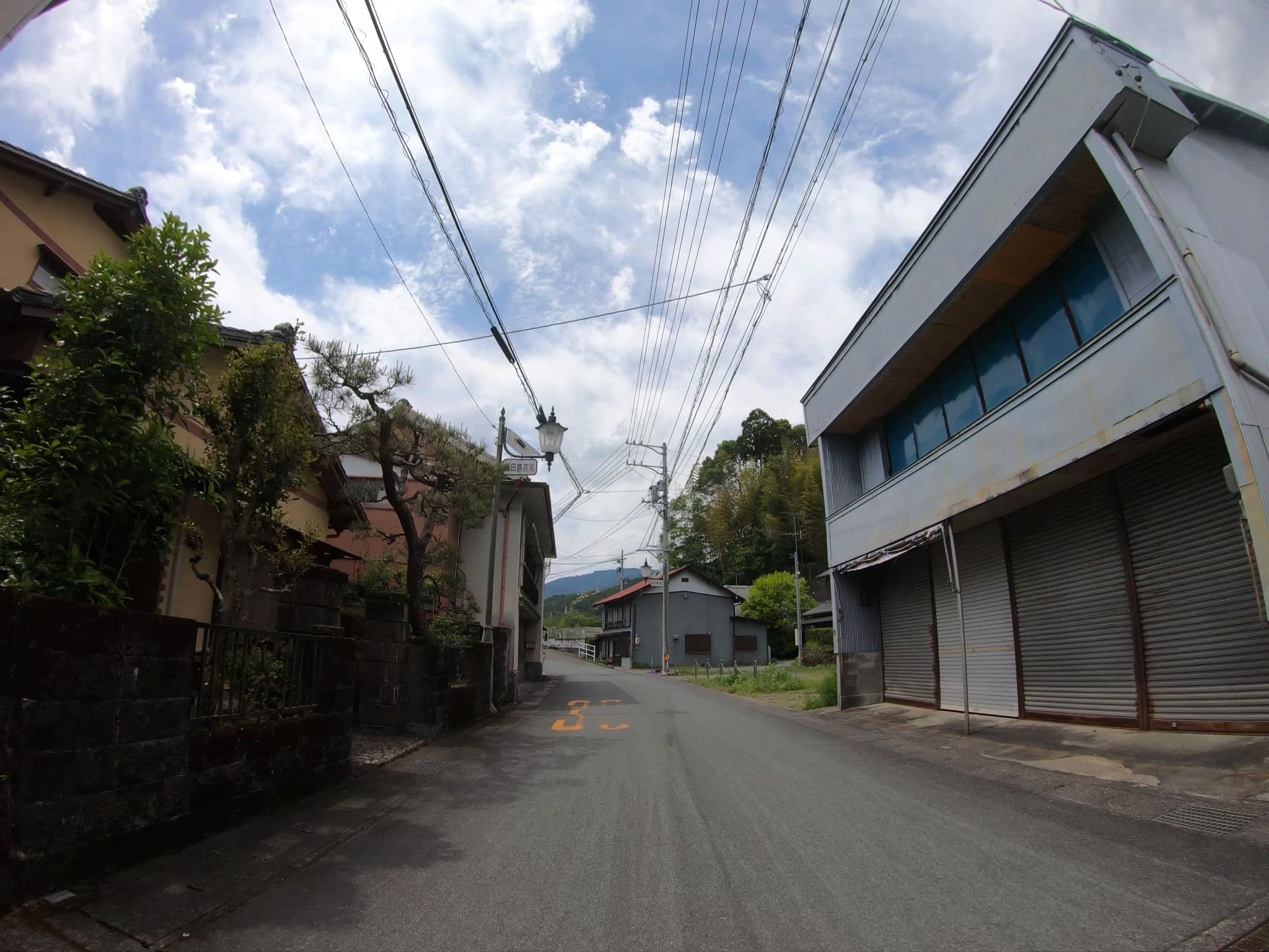 Street view near 旅館 澤田屋, Tanokuchi — © kudarisenmon (CC BY-SA · Mapillary)