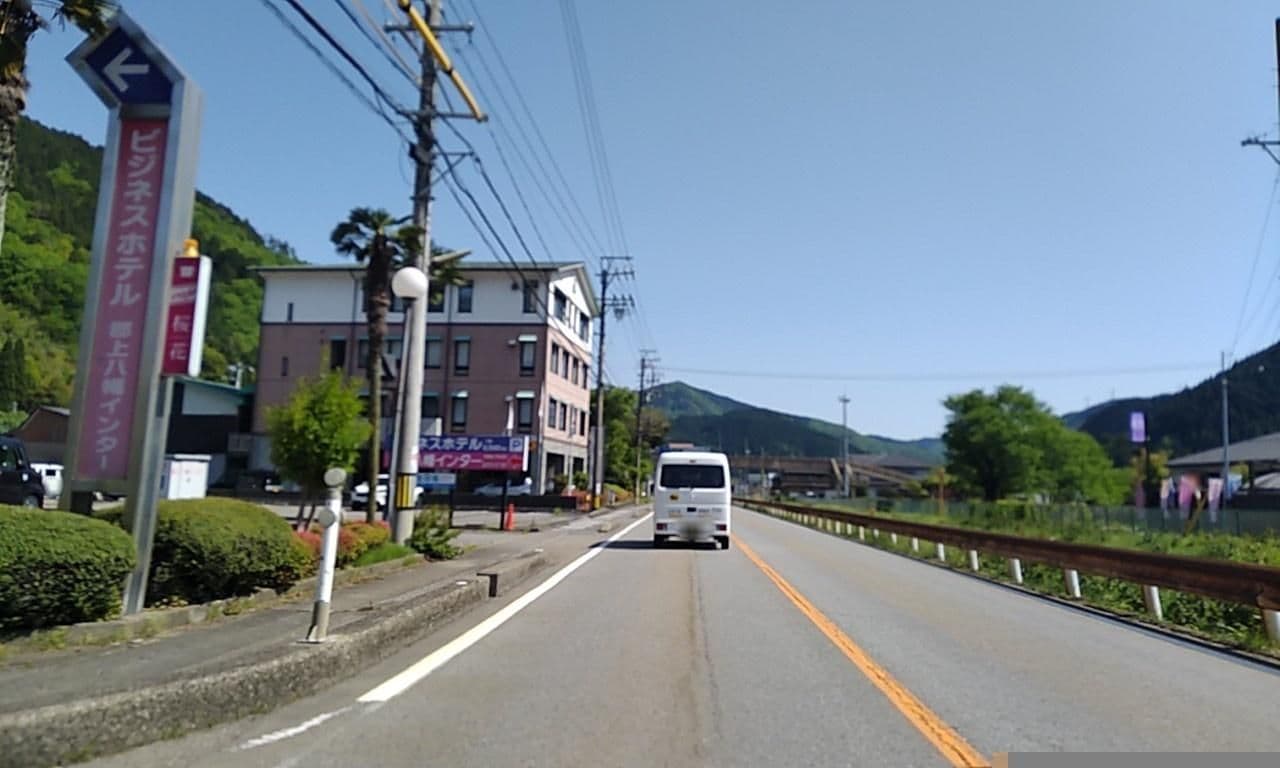 Street view near ビジネスホテル 郡上八幡インター, Gujō — © yasunari (CC BY-SA · Mapillary)