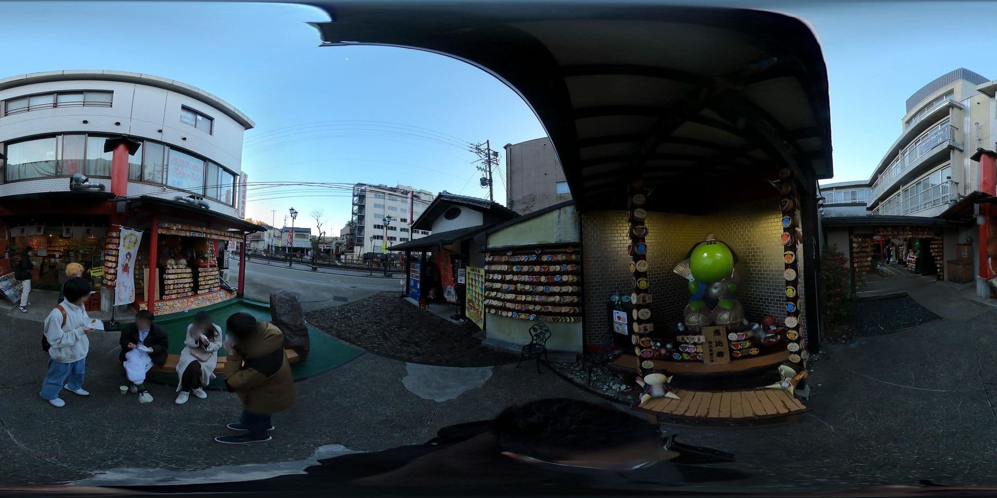 Street view near 下呂温泉旅館協組, Gero — © gatuhiko6051 (CC BY-SA · Mapillary)