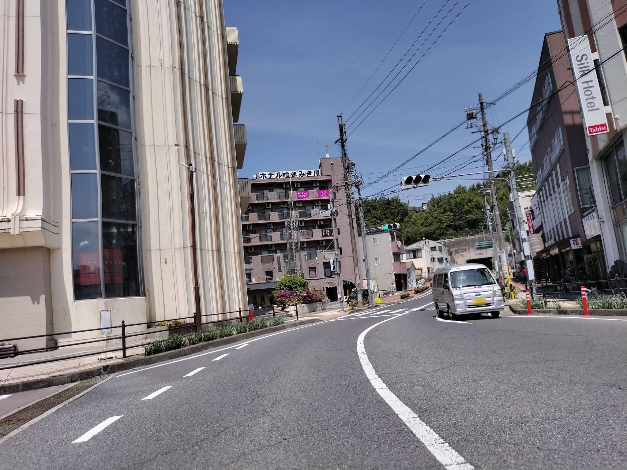 Street view near OYO シルクホテル中津川, Nakatsugawa — © yasunari (CC BY-SA · Mapillary)