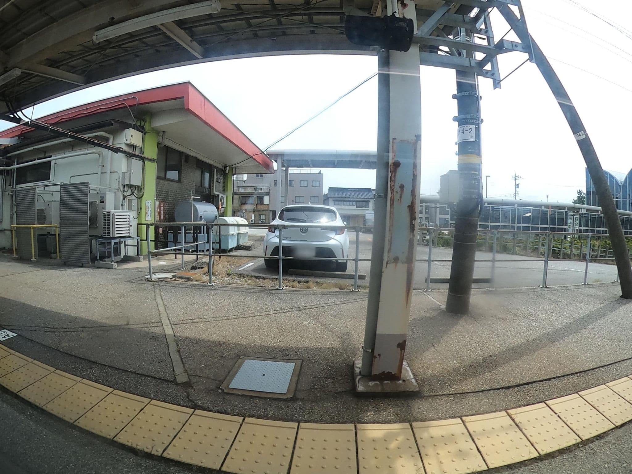 Street view near 長谷川旅館, Kurobe-shi — © castletrain (CC BY-SA · Mapillary)