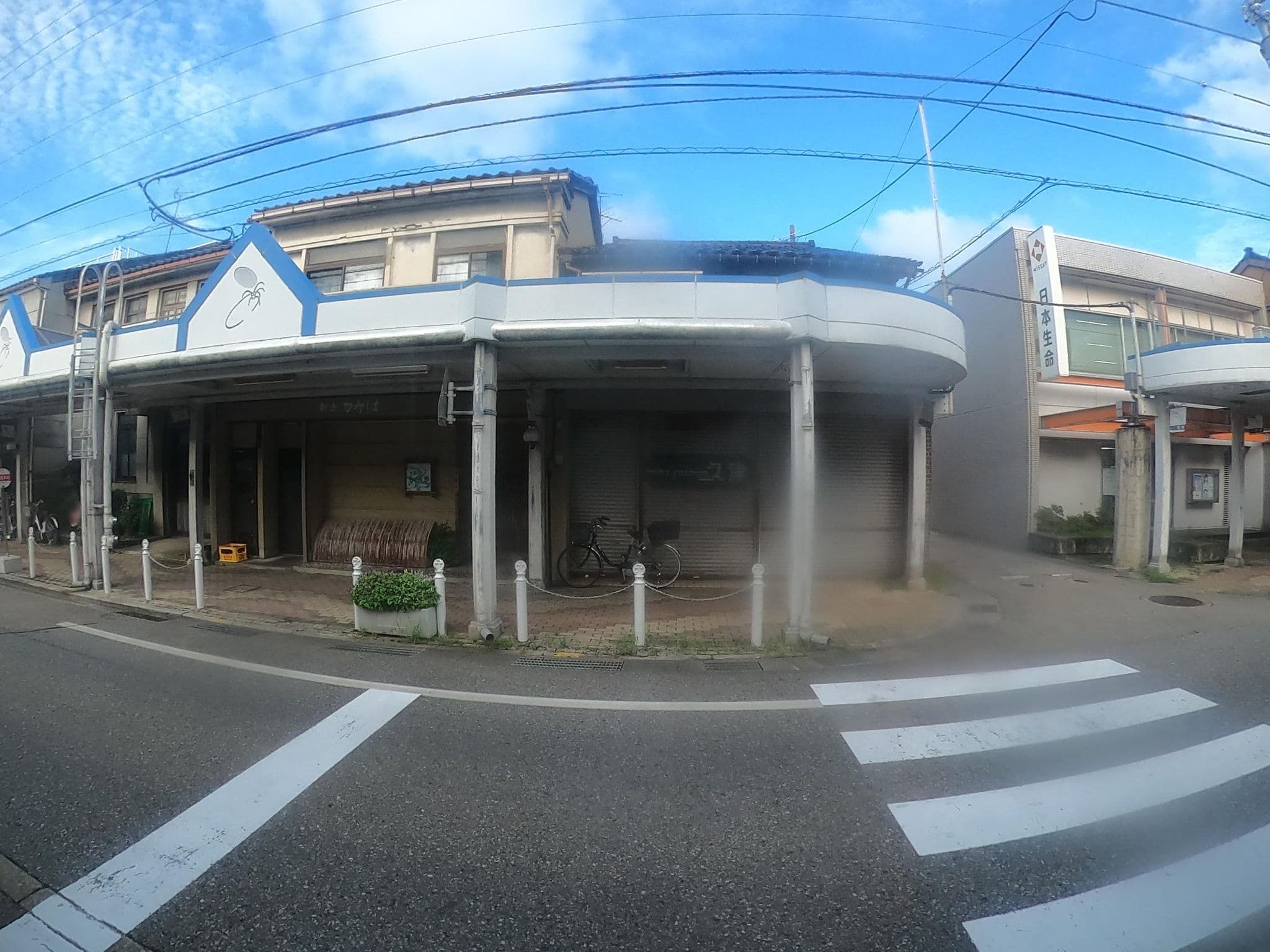 Street view near ビジネスホテル信貴館, Himimachi — © castletrain (CC BY-SA · Mapillary)