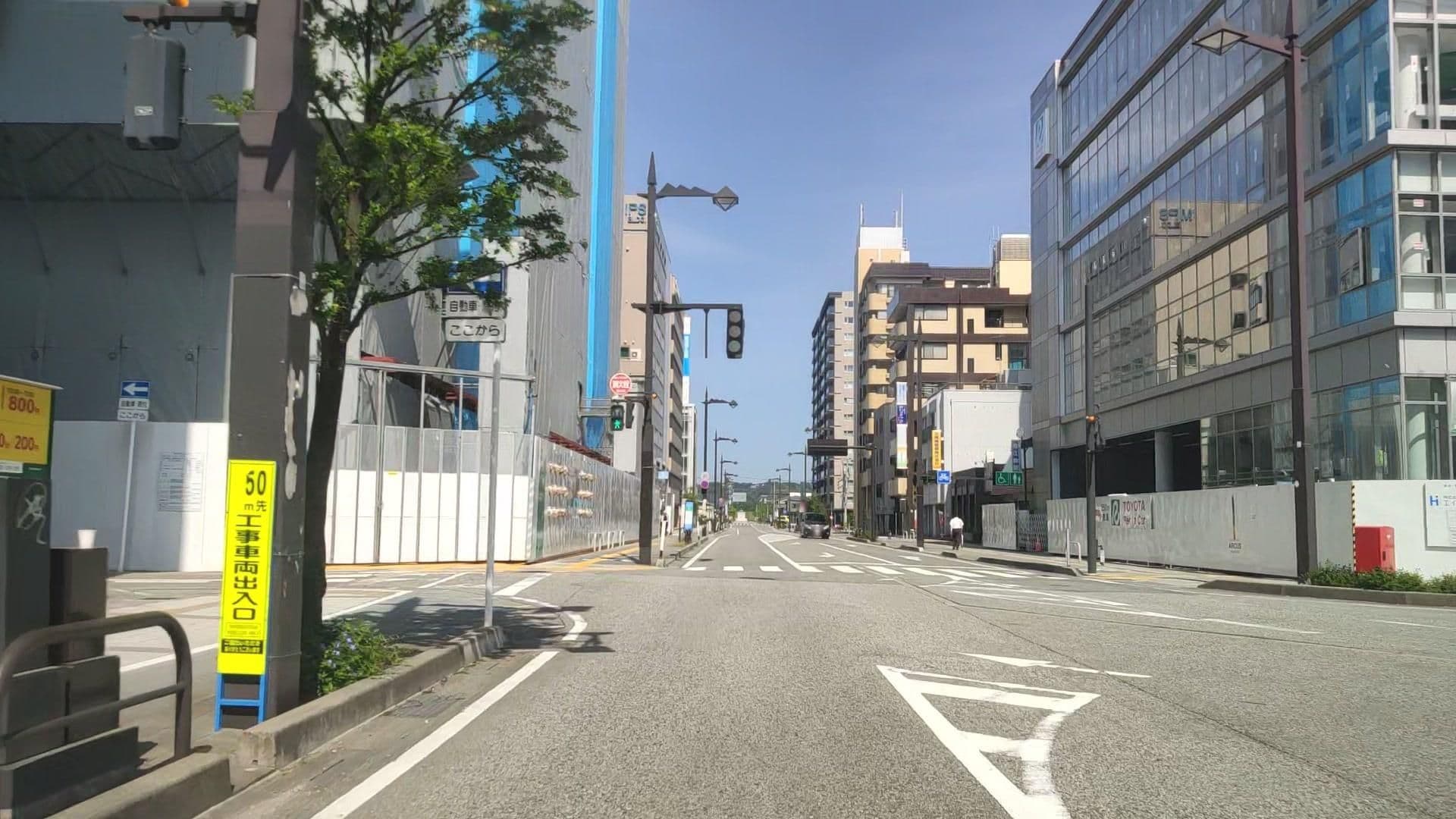 Street view near ビジネスホテル立山, Toyama — © drivephotograph (CC BY-SA · Mapillary)